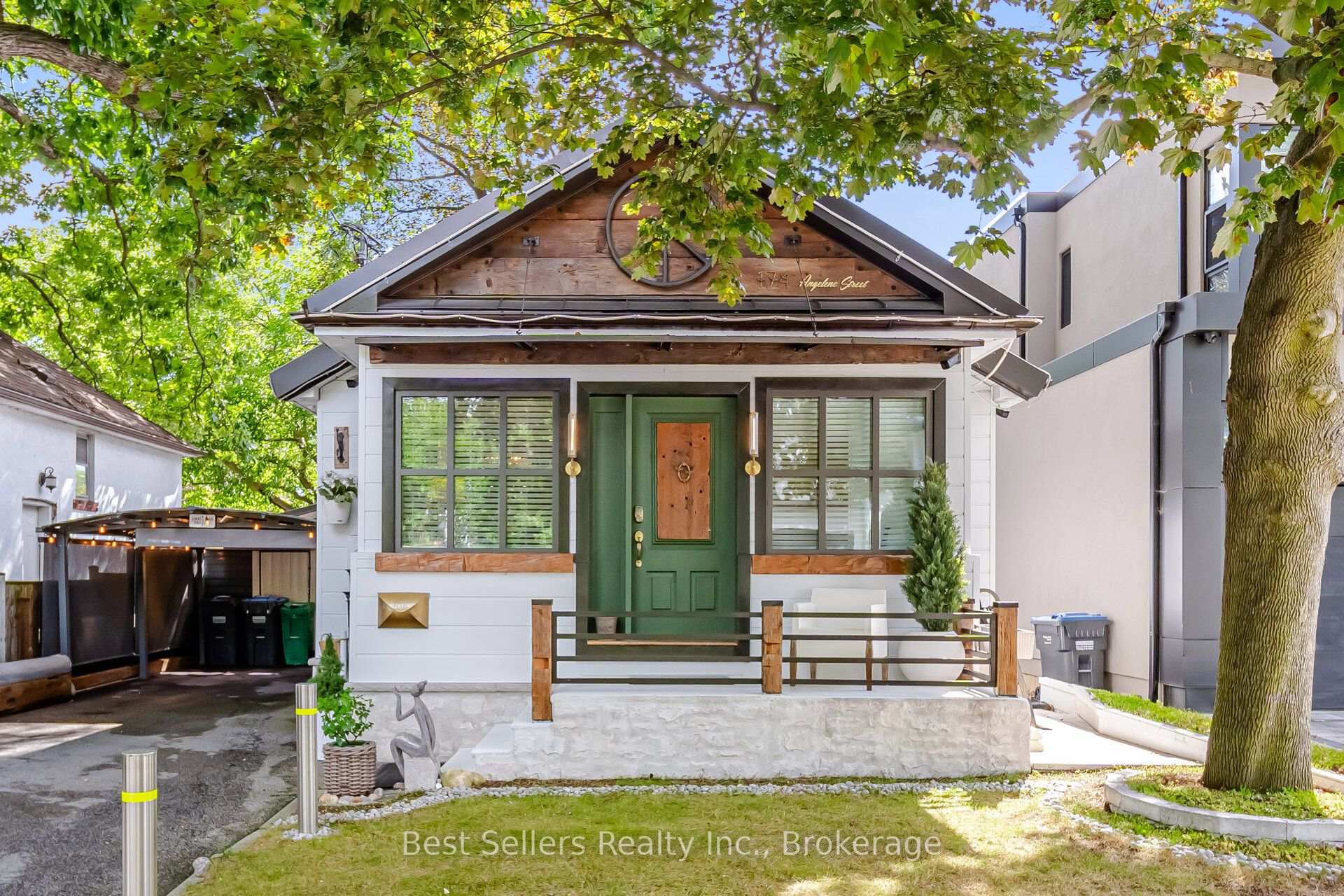 Photo of 174 Angelene Street