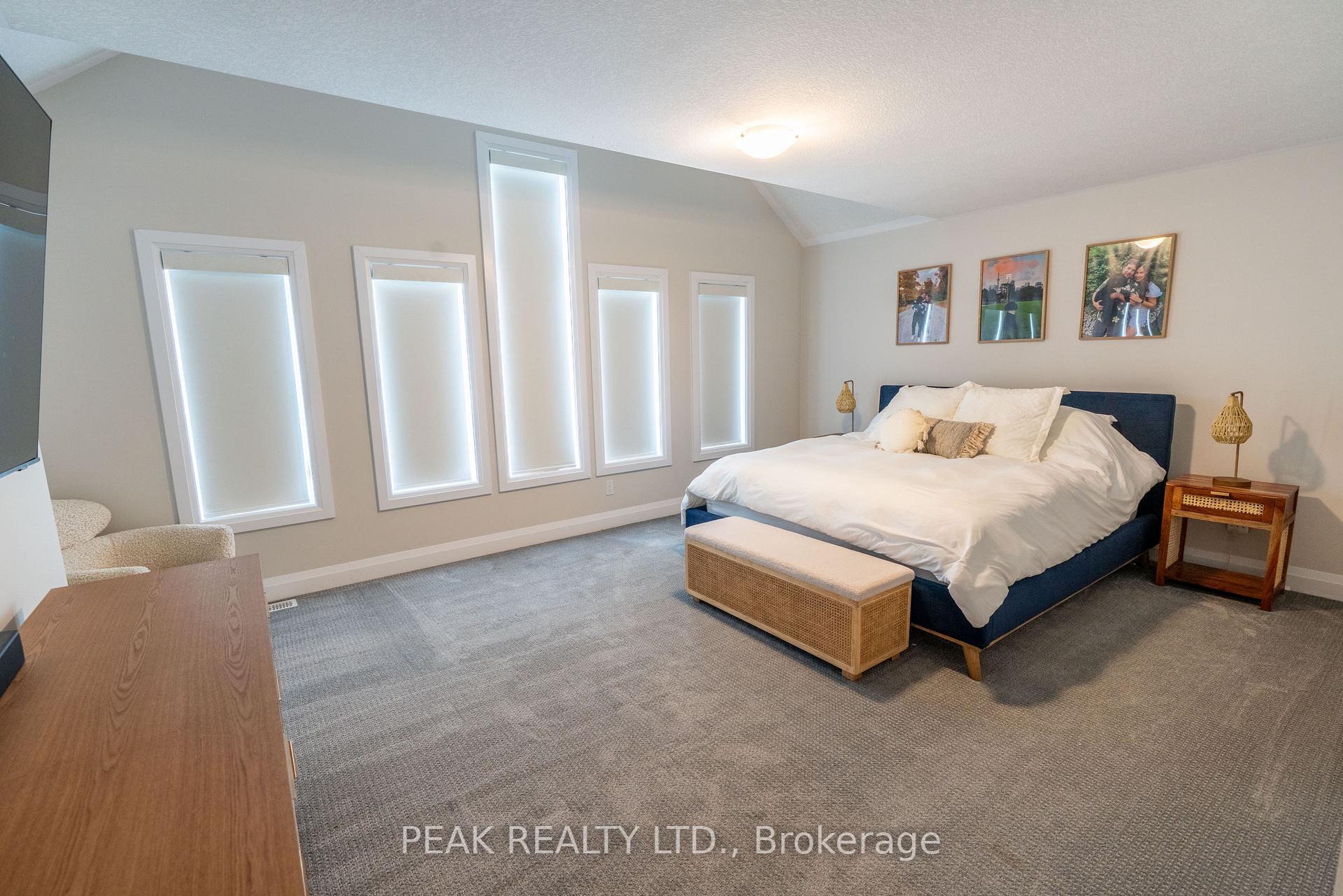 Photo 19 of 311 Chokecherry Crescent, Waterloo, Beechwood/University — HOMEH