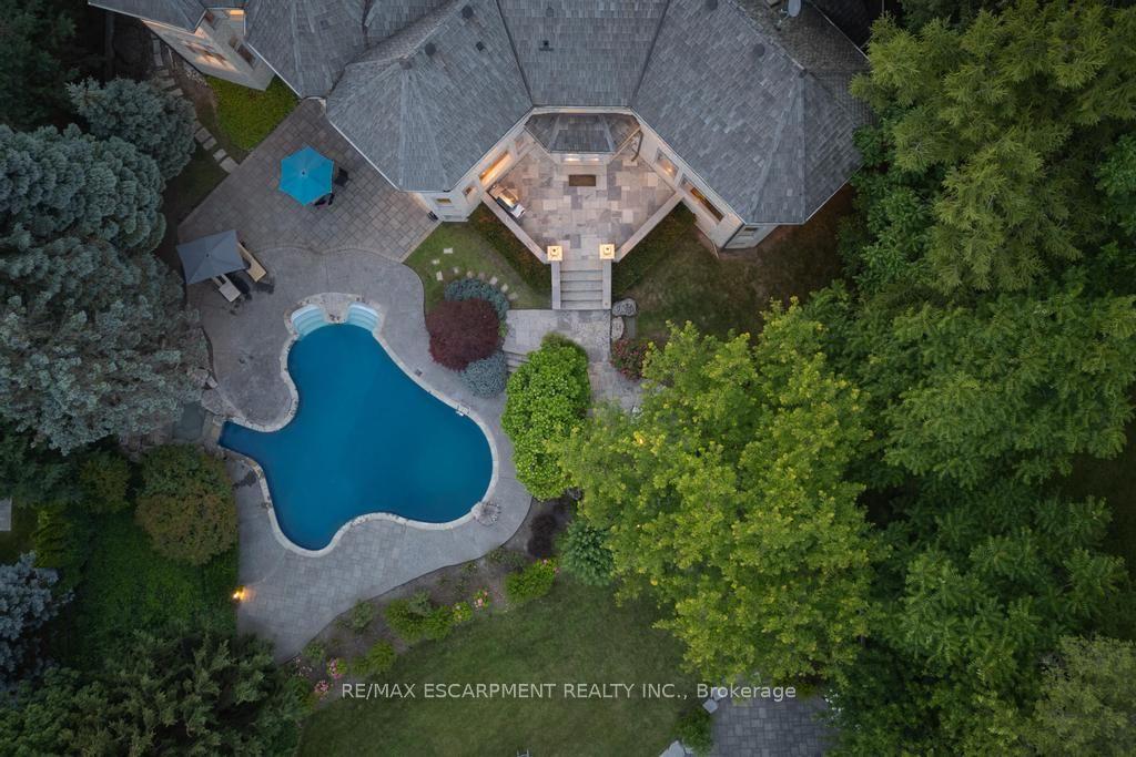 Photo 17 of 4038 Lakeshore Road, Burlington, Shoreacres — HOMEH
