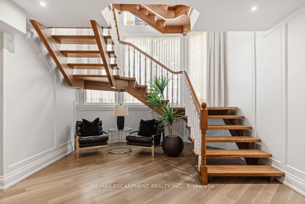 Photo 46 of 4038 Lakeshore Road, Burlington, Shoreacres — HOMEH