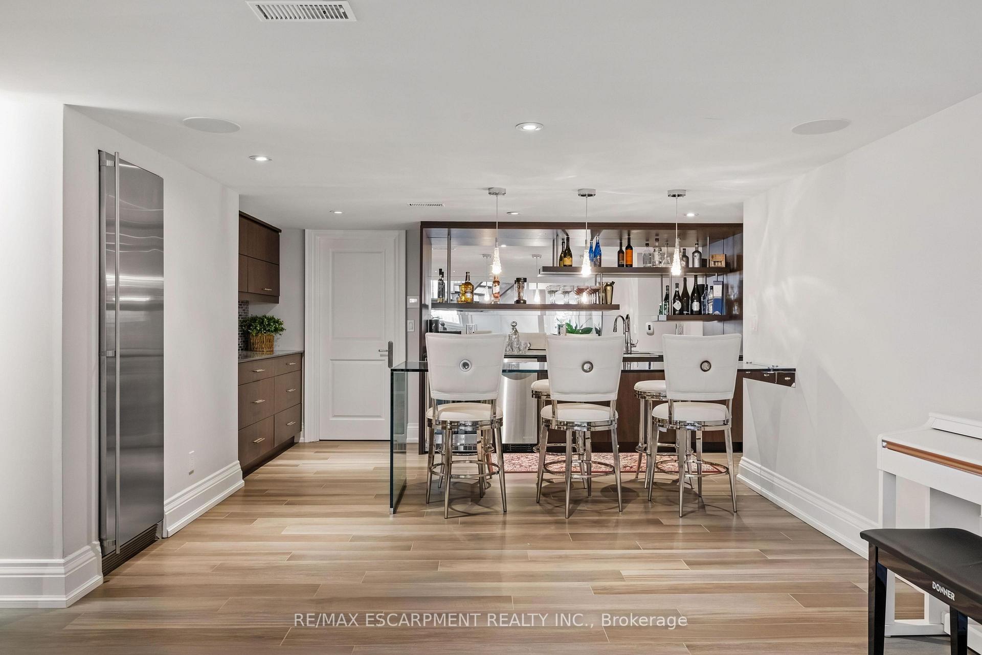 Photo 50 of 4038 Lakeshore Road, Burlington, Shoreacres — HOMEH
