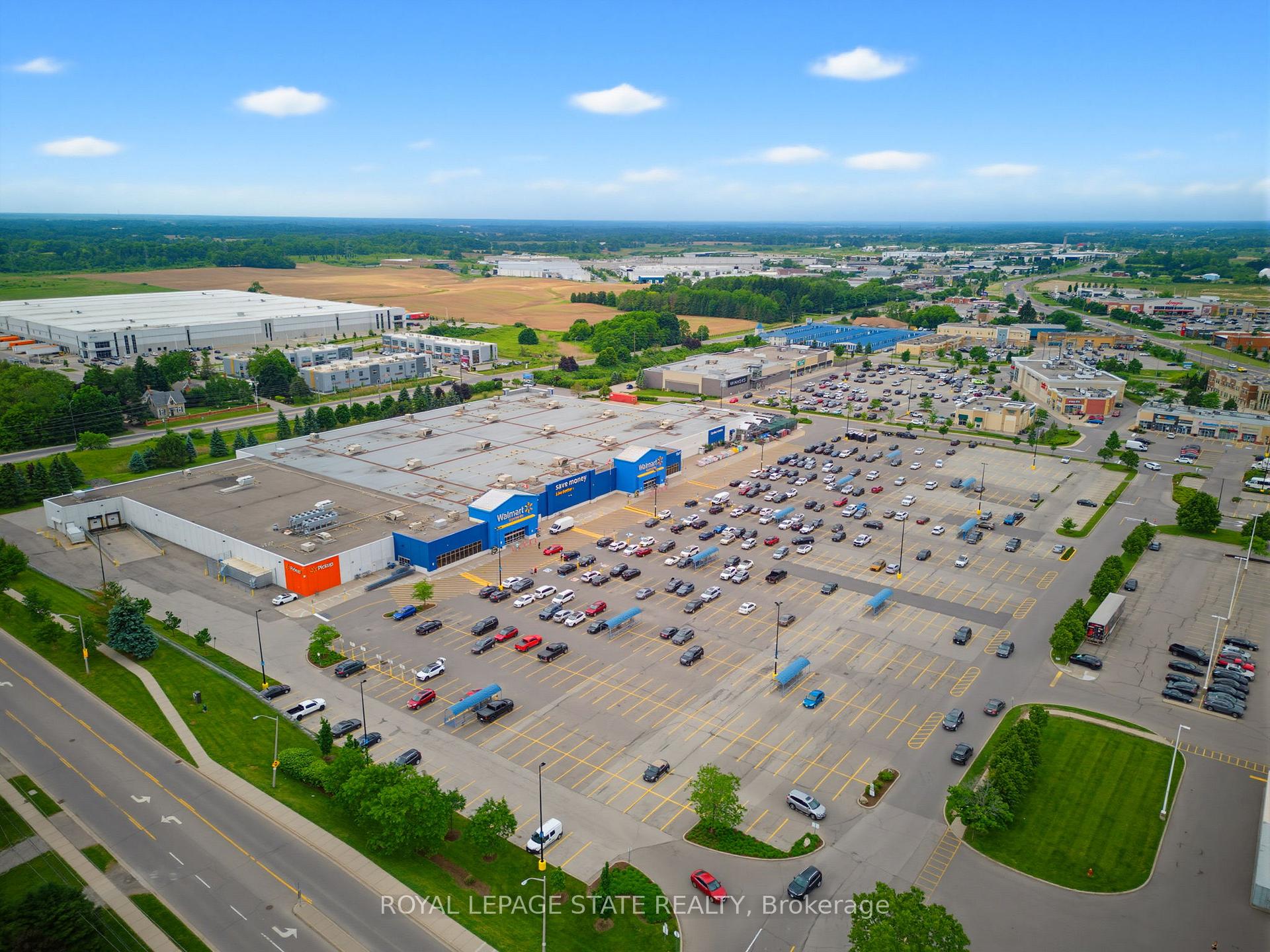 Photo 26 of Unit 513, 16 Markle Crescent, Hamilton, Ancaster — HOMEH