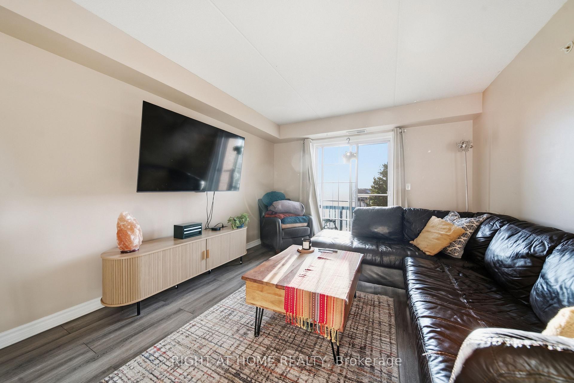 Photo 6 of Unit 305, 415 Grange Road, Guelph, Grange Road — HOMEH
