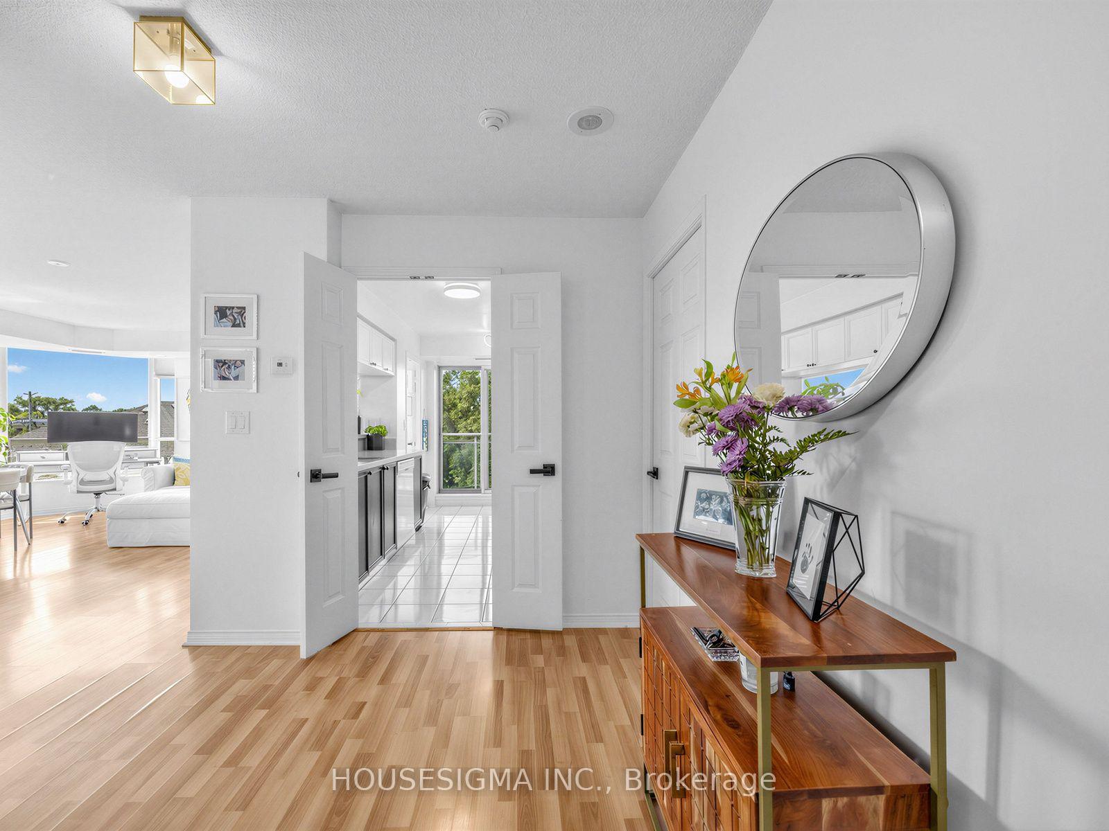 Photo 4 of Unit 509, 190 Manitoba Street, Etobicoke, Mimico — HOMEH