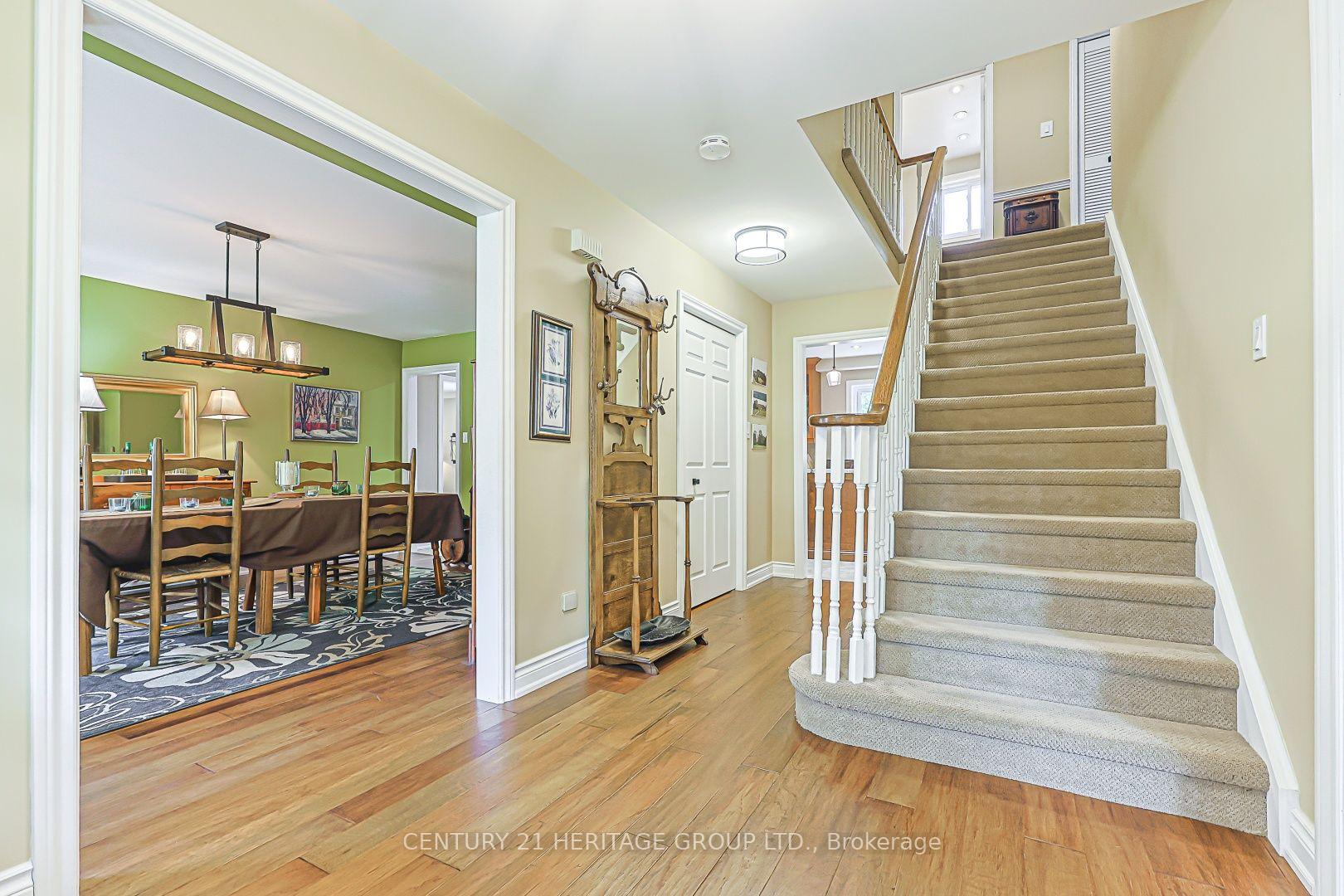 Photo 10 of 25 Grant Court, East Gwillimbury, Queensville — HOMEH