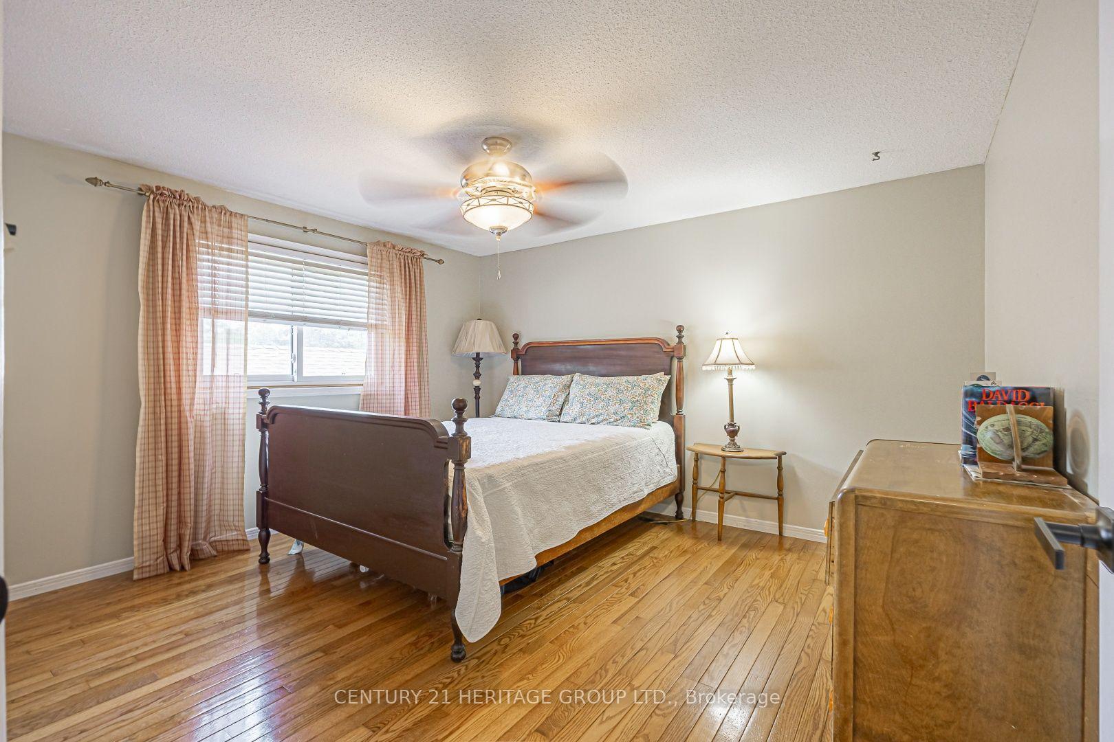 Photo 21 of 25 Grant Court, East Gwillimbury, Queensville — HOMEH