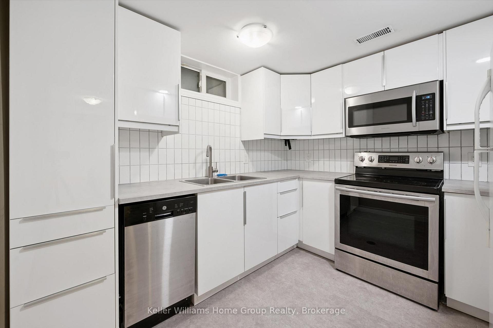 Photo 24 of 10 Picadilly Place, Guelph, Dovercliffe Park/Old University — HOMEH