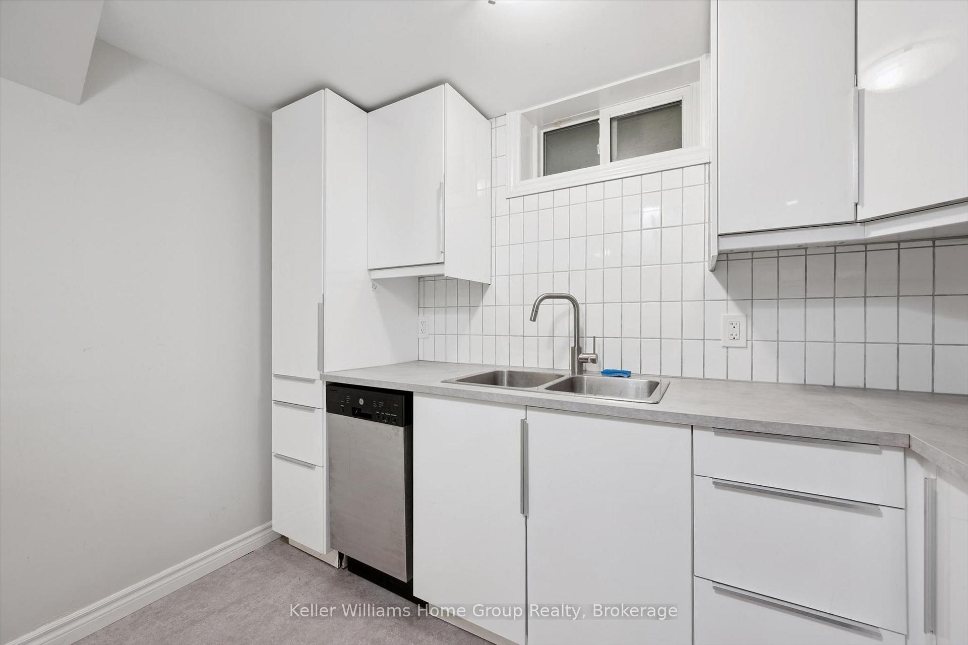 Photo 25 of 10 Picadilly Place, Guelph, Dovercliffe Park/Old University — HOMEH