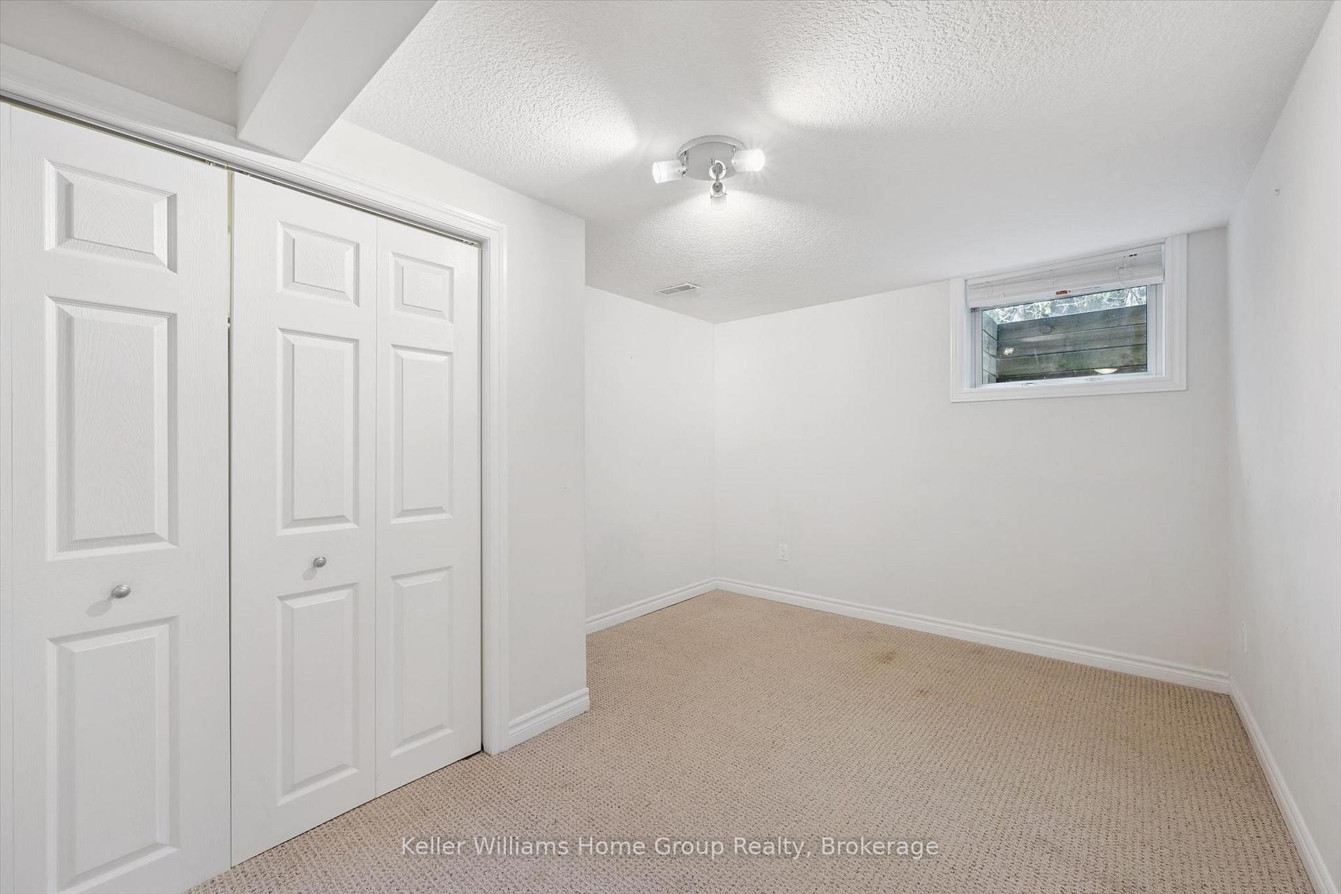 Photo 28 of 10 Picadilly Place, Guelph, Dovercliffe Park/Old University — HOMEH