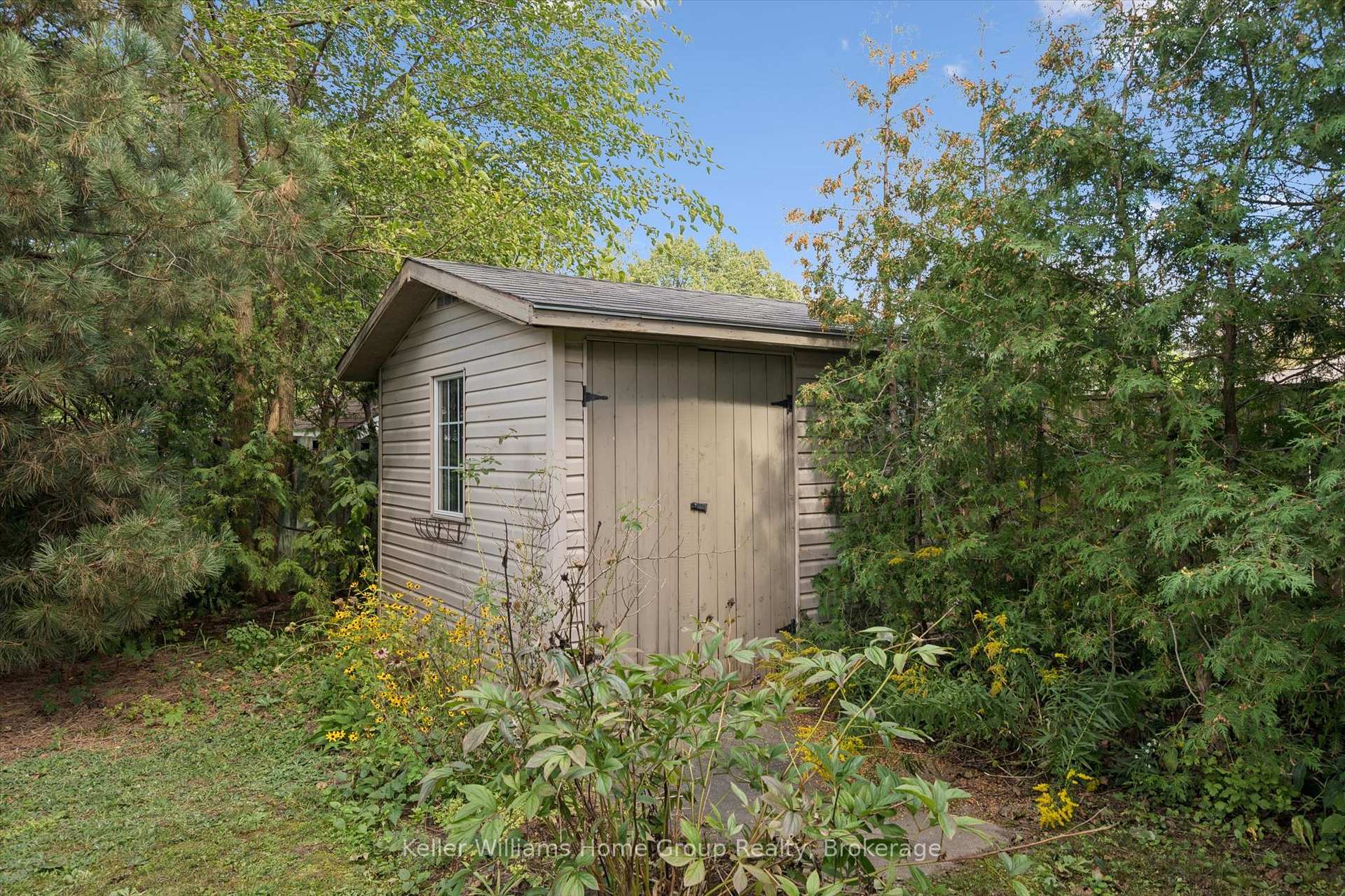 Photo 37 of 10 Picadilly Place, Guelph, Dovercliffe Park/Old University — HOMEH