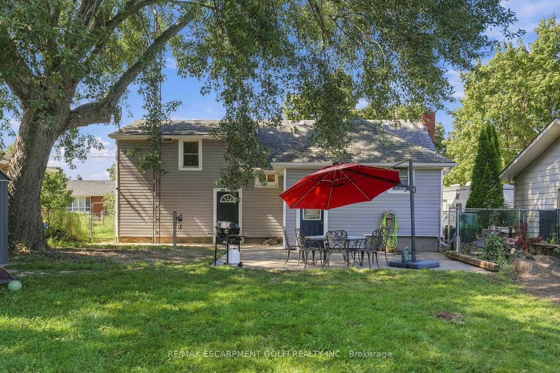 Photo 22 of 17 Foxglove Avenue, St. Catharines, Bunting/Linwell — HOMEH