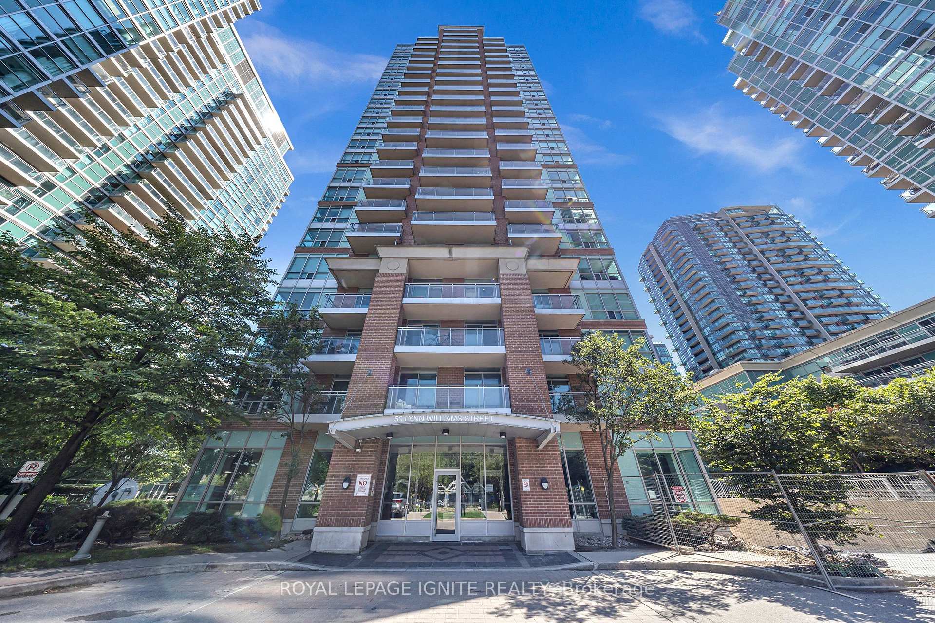 Photo 2 of Unit 1907, 50 Lynn Williams Street, Toronto, Niagara — HOMEH