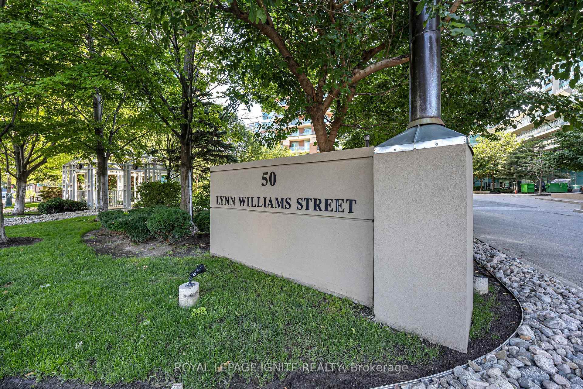 Photo 3 of Unit 1907, 50 Lynn Williams Street, Toronto, Niagara — HOMEH