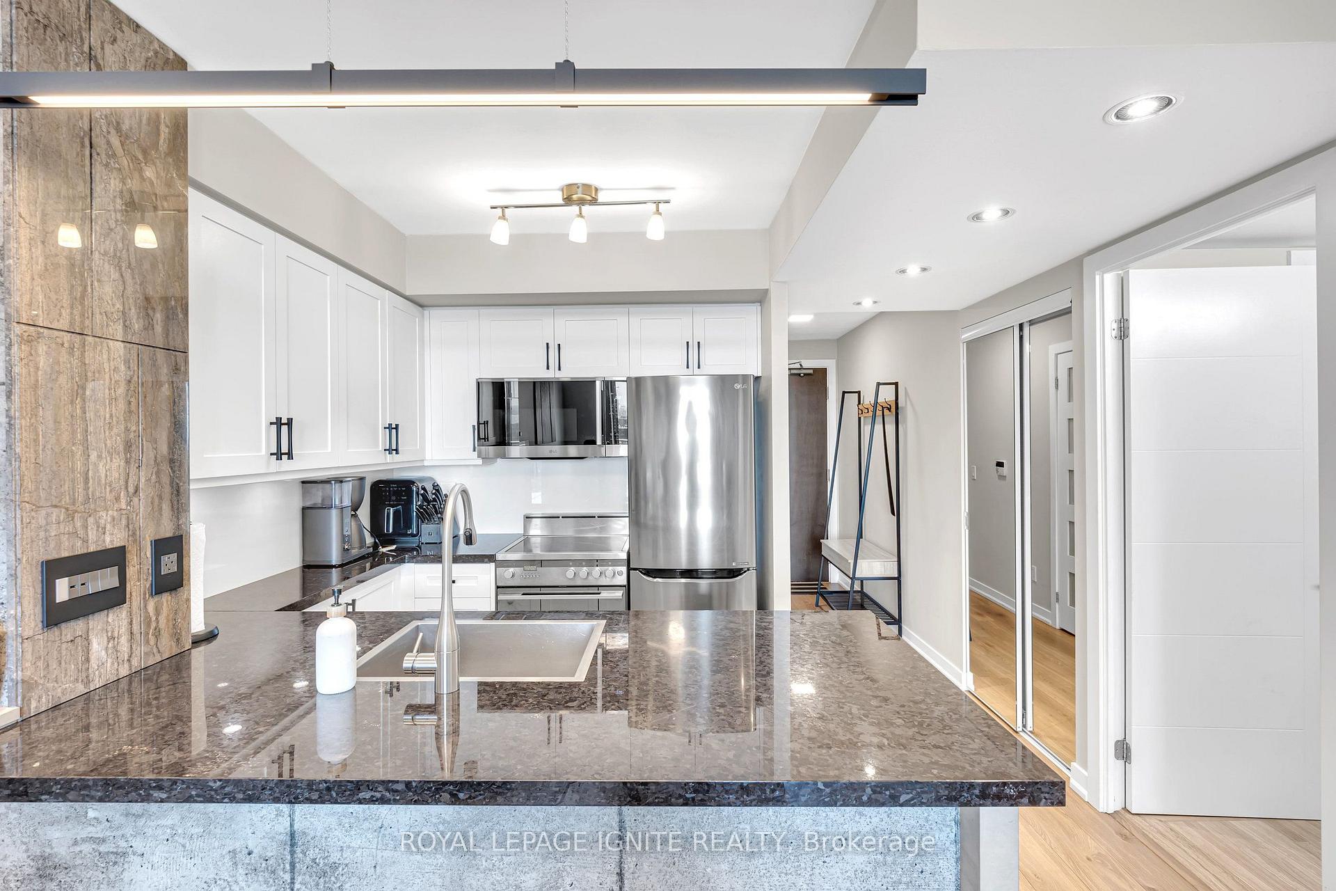 Photo 11 of Unit 1907, 50 Lynn Williams Street, Toronto, Niagara — HOMEH