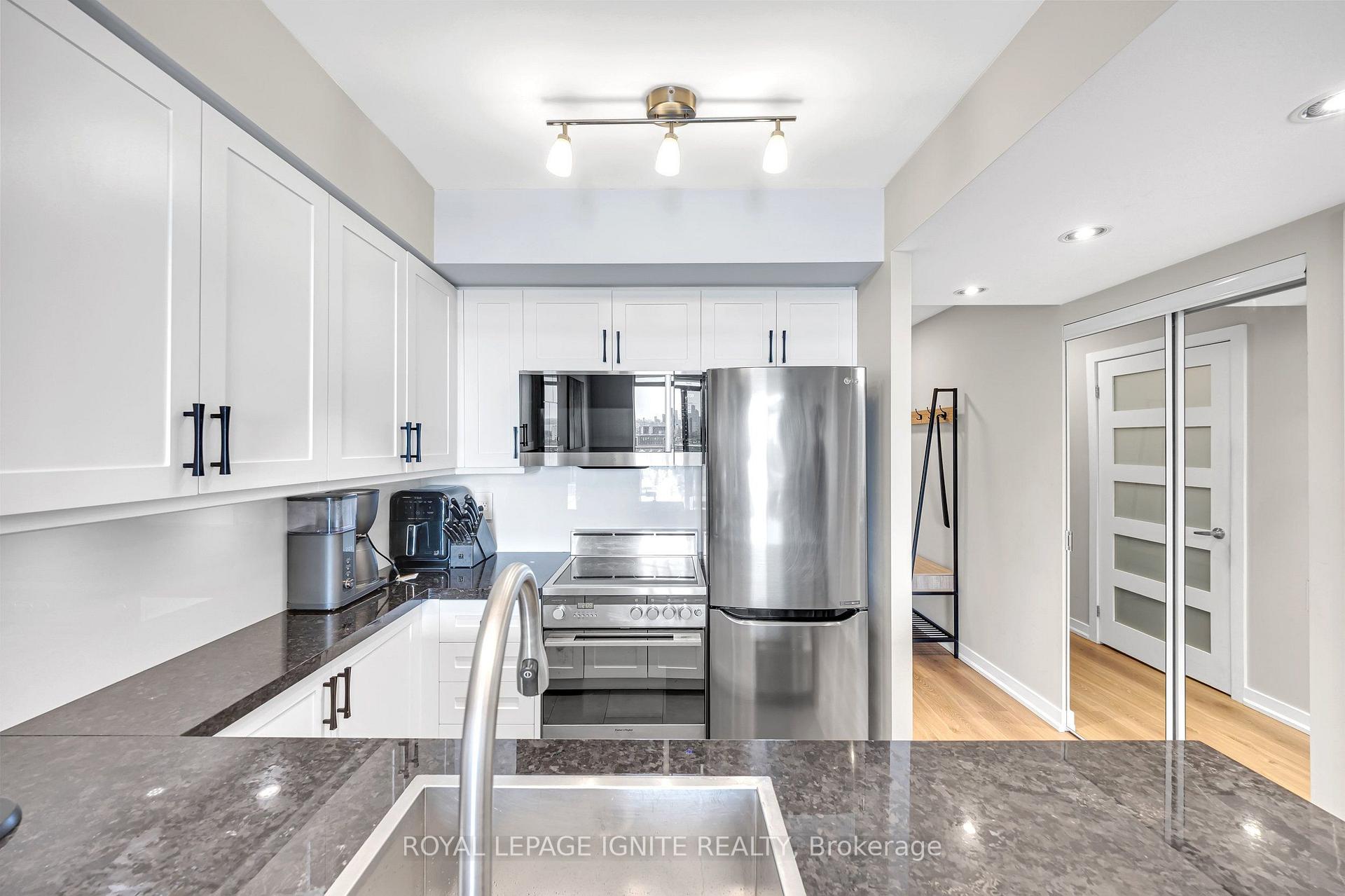 Photo 12 of Unit 1907, 50 Lynn Williams Street, Toronto, Niagara — HOMEH