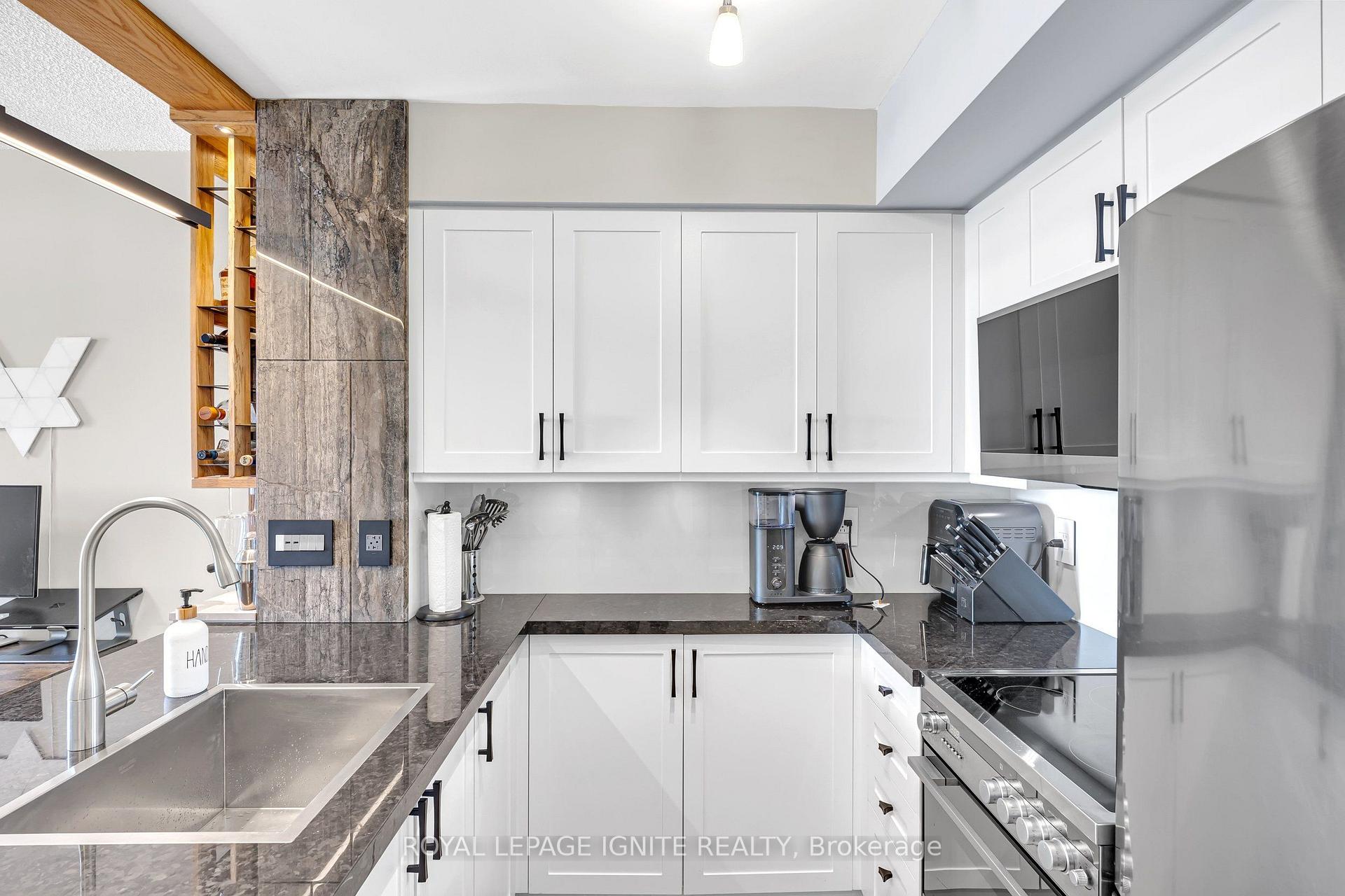 Photo 13 of Unit 1907, 50 Lynn Williams Street, Toronto, Niagara — HOMEH