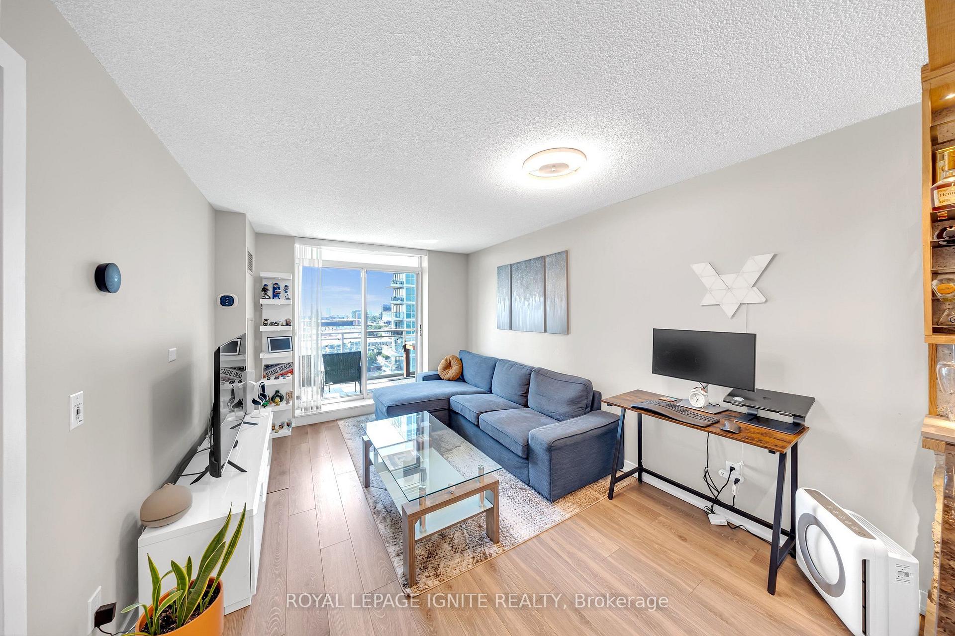 Photo 14 of Unit 1907, 50 Lynn Williams Street, Toronto, Niagara — HOMEH