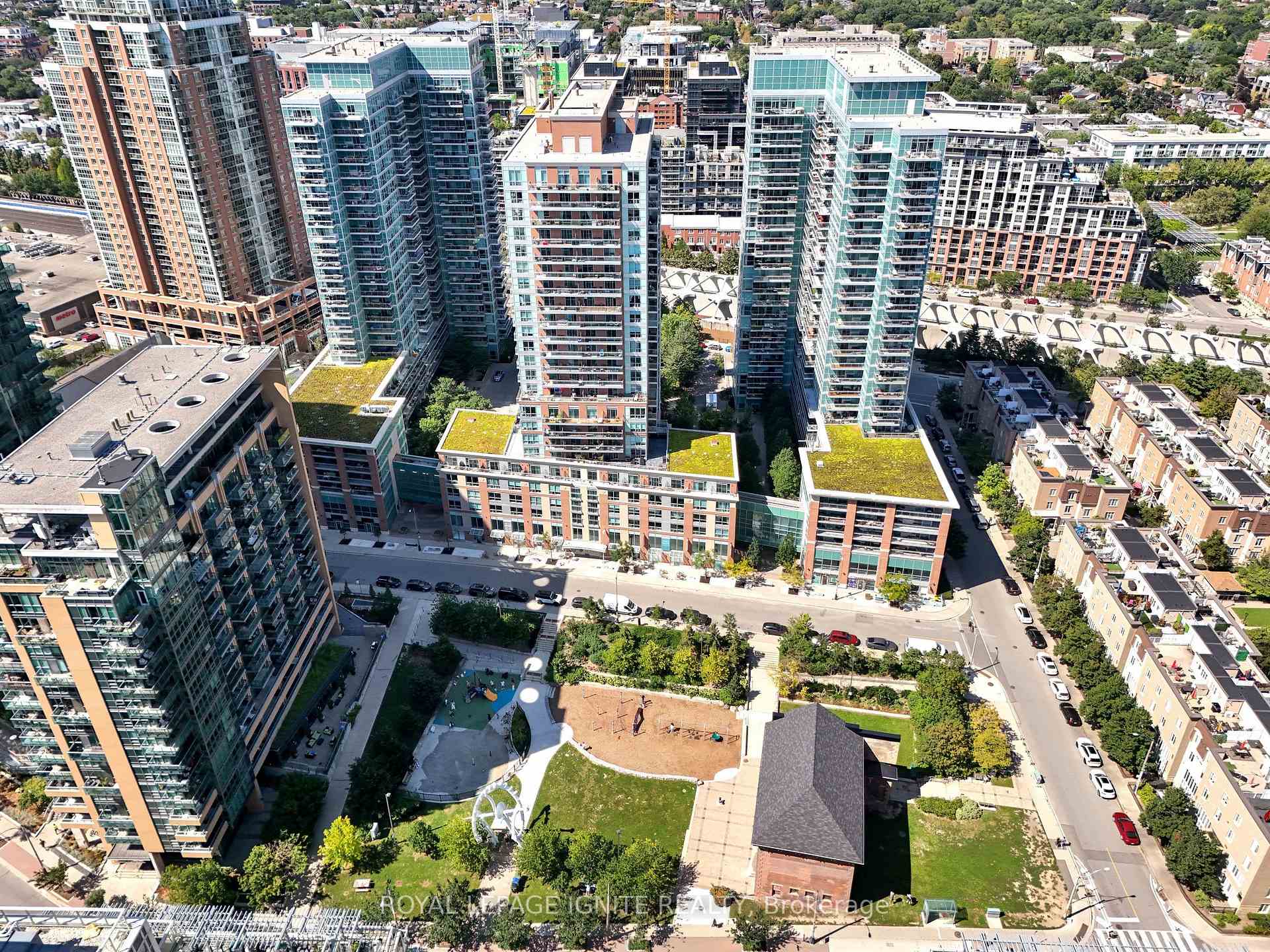 Photo 32 of Unit 1907, 50 Lynn Williams Street, Toronto, Niagara — HOMEH