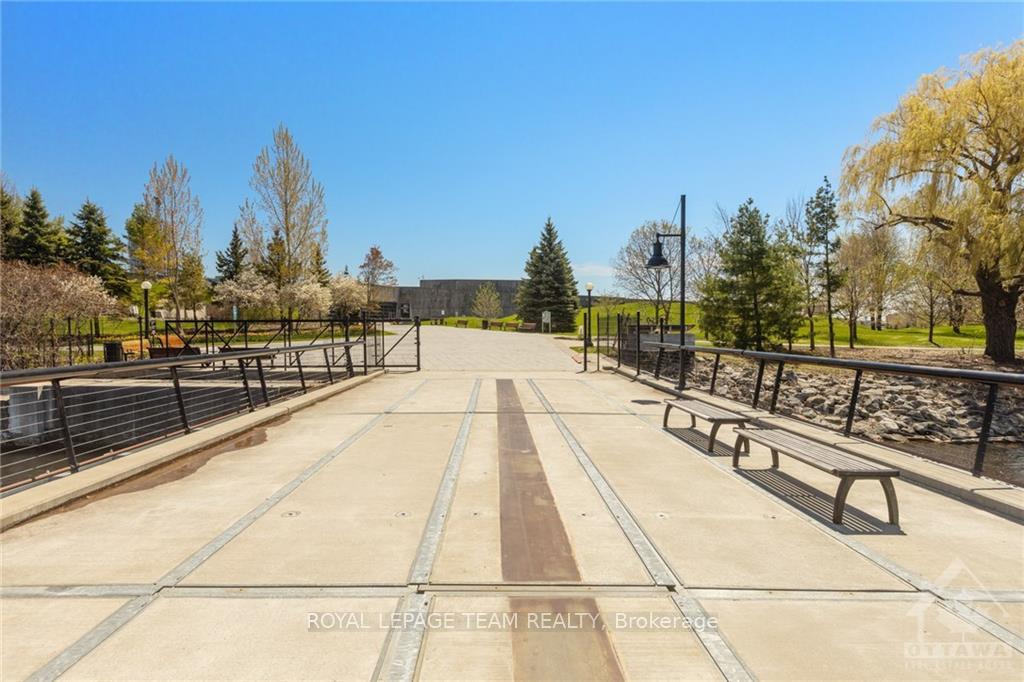 Photo 28 of Unit 303, 320 Miwate Private, Ottawa, Mechanicsville — HOMEH