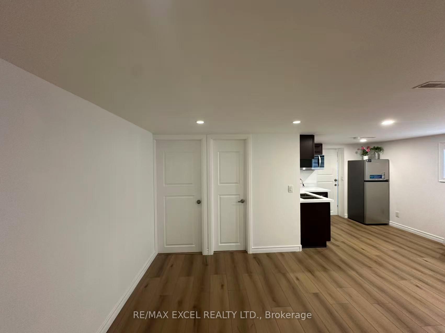 Photo 9 of 5 Union Street, Markham, Unionville — HOMEH