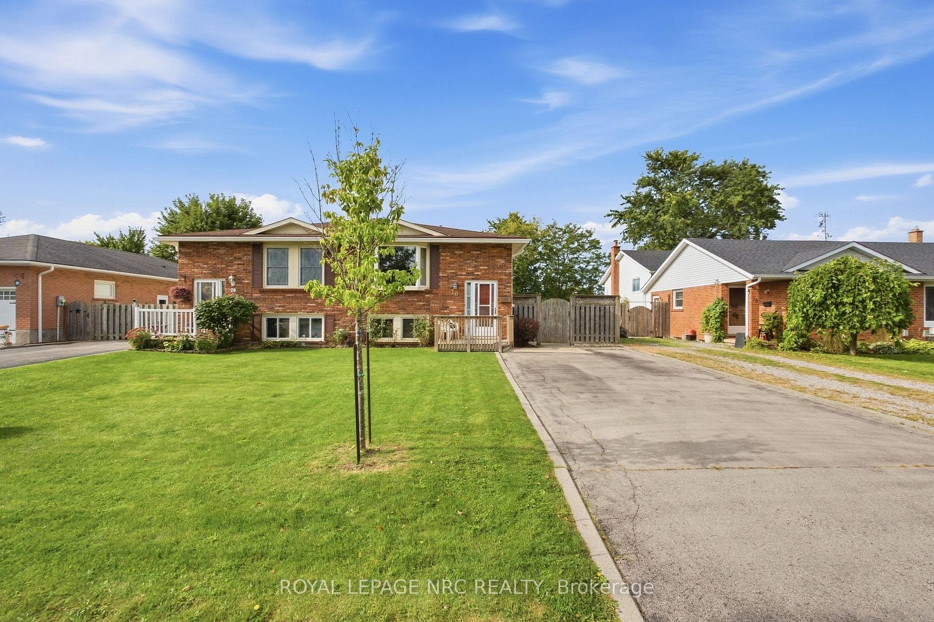 Photo 5 of 18 Northridge Drive, West Lincoln, Smithville — HOMEH