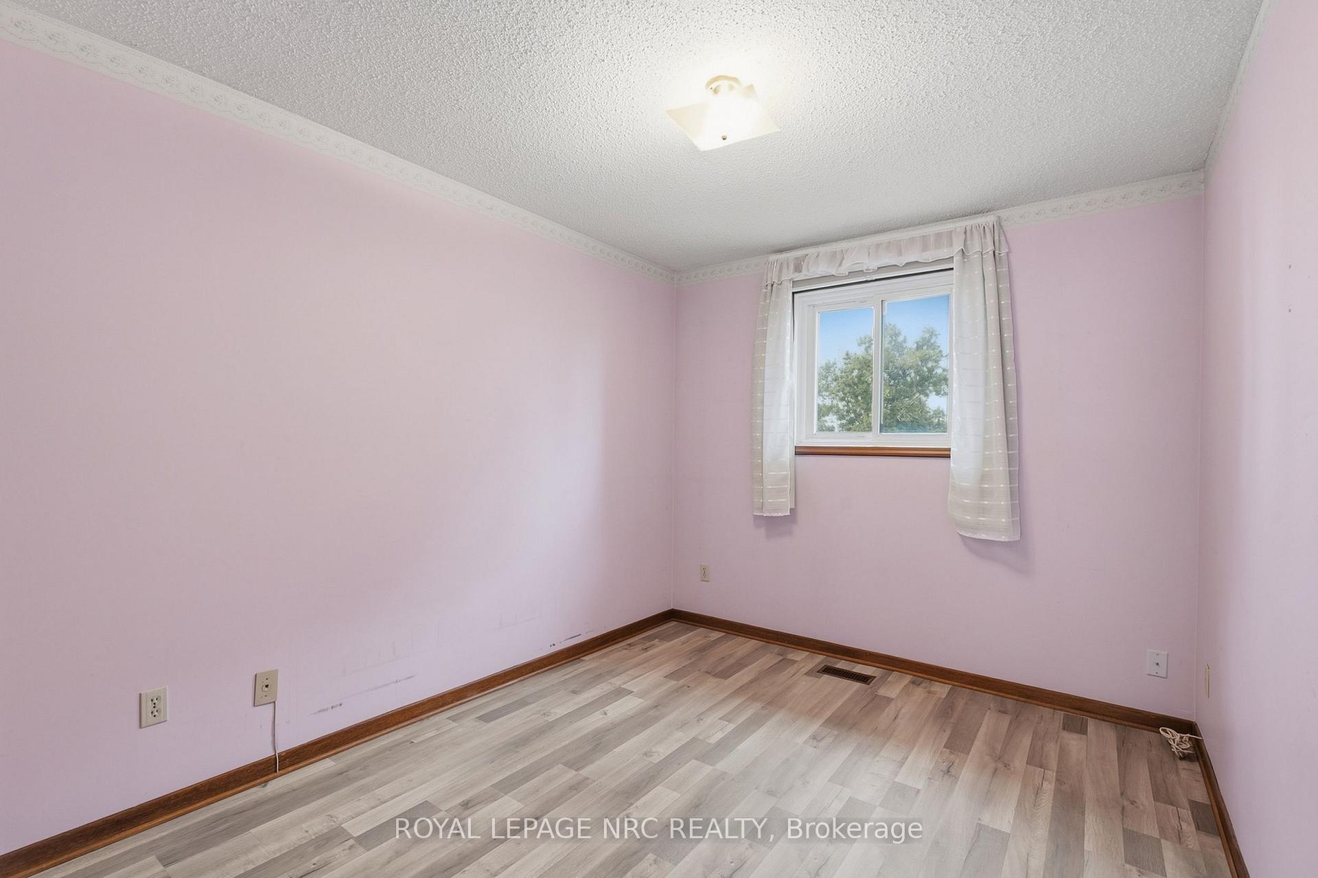 Photo 19 of 18 Northridge Drive, West Lincoln, Smithville — HOMEH