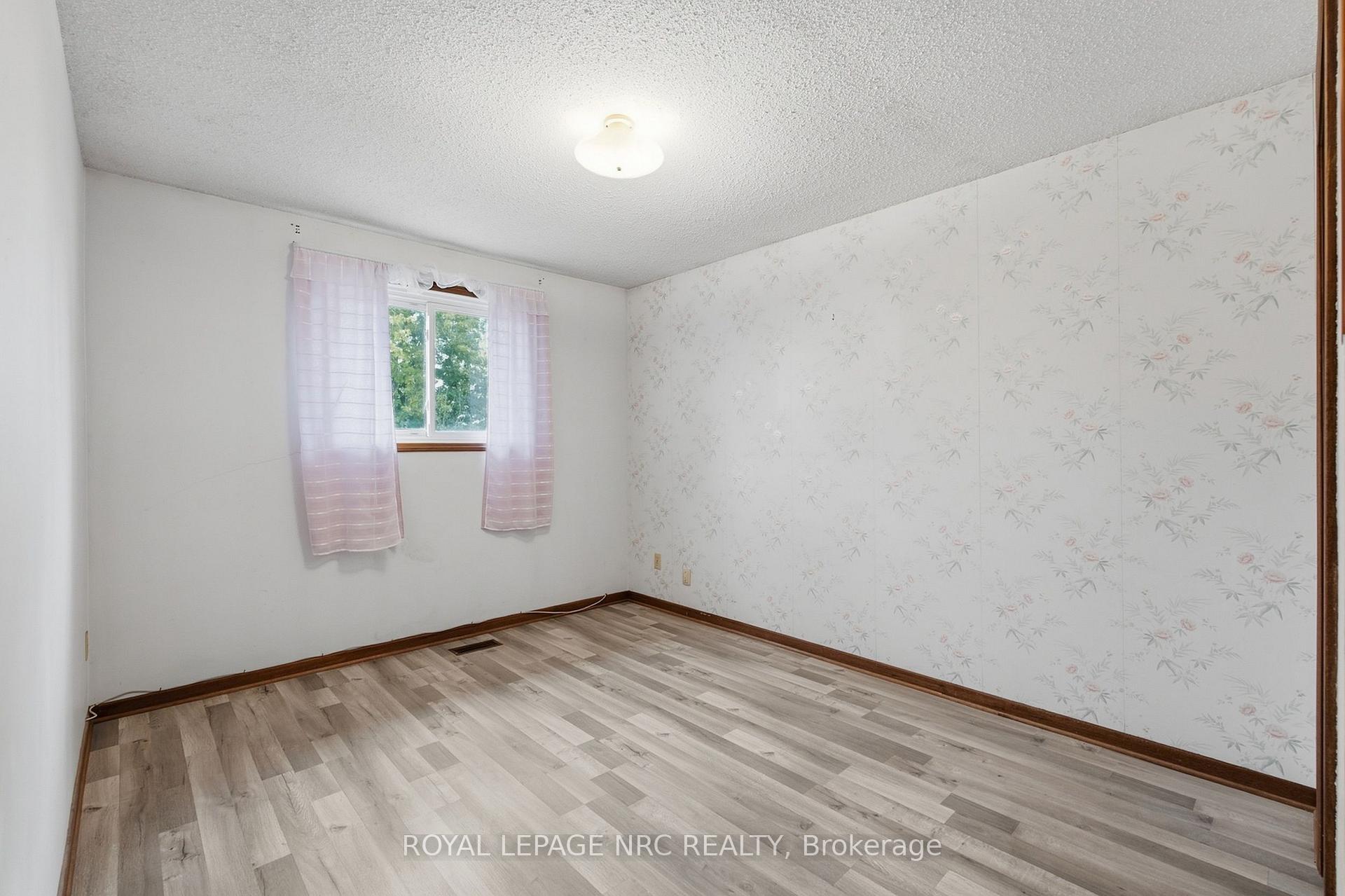 Photo 21 of 18 Northridge Drive, West Lincoln, Smithville — HOMEH