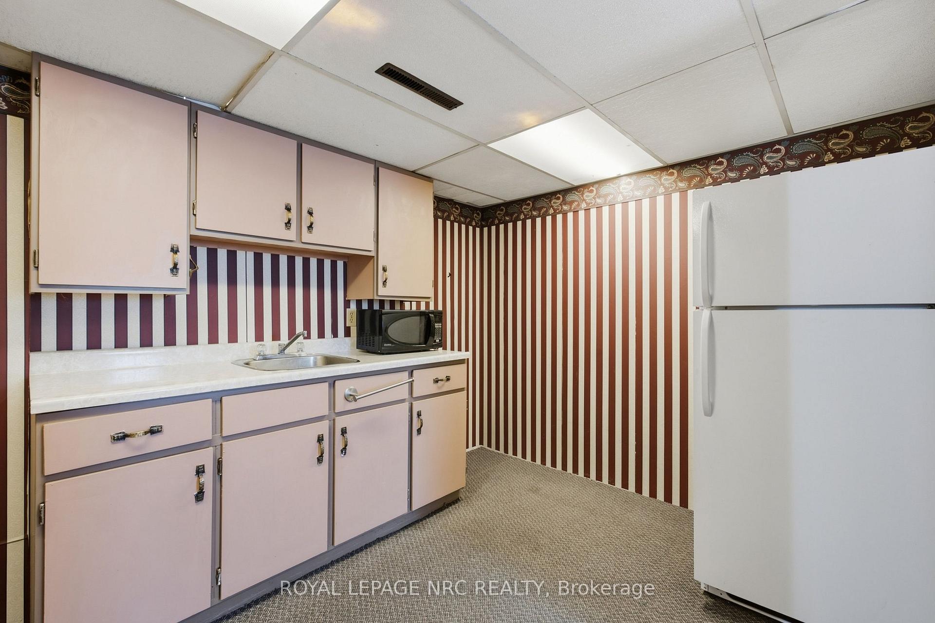 Photo 32 of 18 Northridge Drive, West Lincoln, Smithville — HOMEH