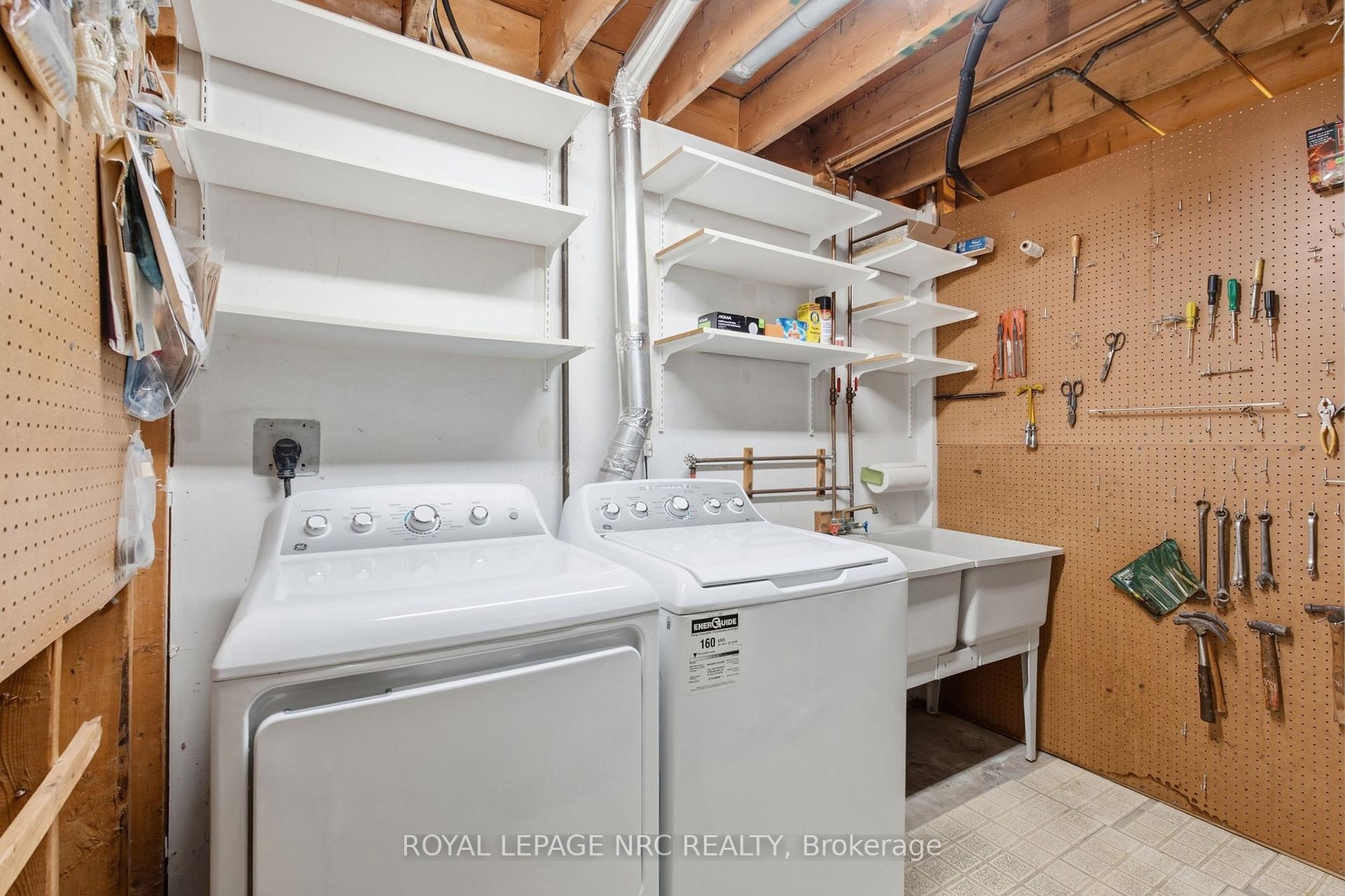 Photo 35 of 18 Northridge Drive, West Lincoln, Smithville — HOMEH