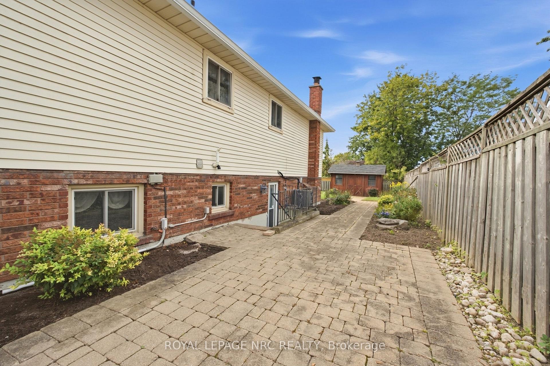 Photo 36 of 18 Northridge Drive, West Lincoln, Smithville — HOMEH