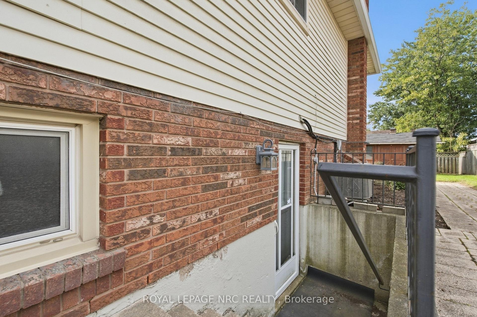 Photo 37 of 18 Northridge Drive, West Lincoln, Smithville — HOMEH