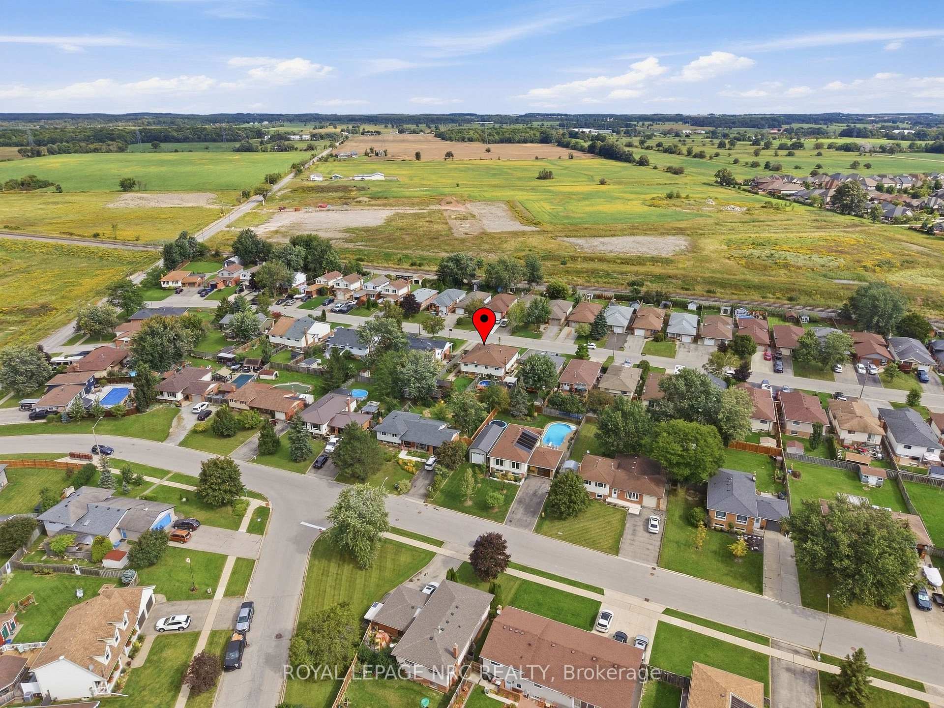 Photo 48 of 18 Northridge Drive, West Lincoln, Smithville — HOMEH