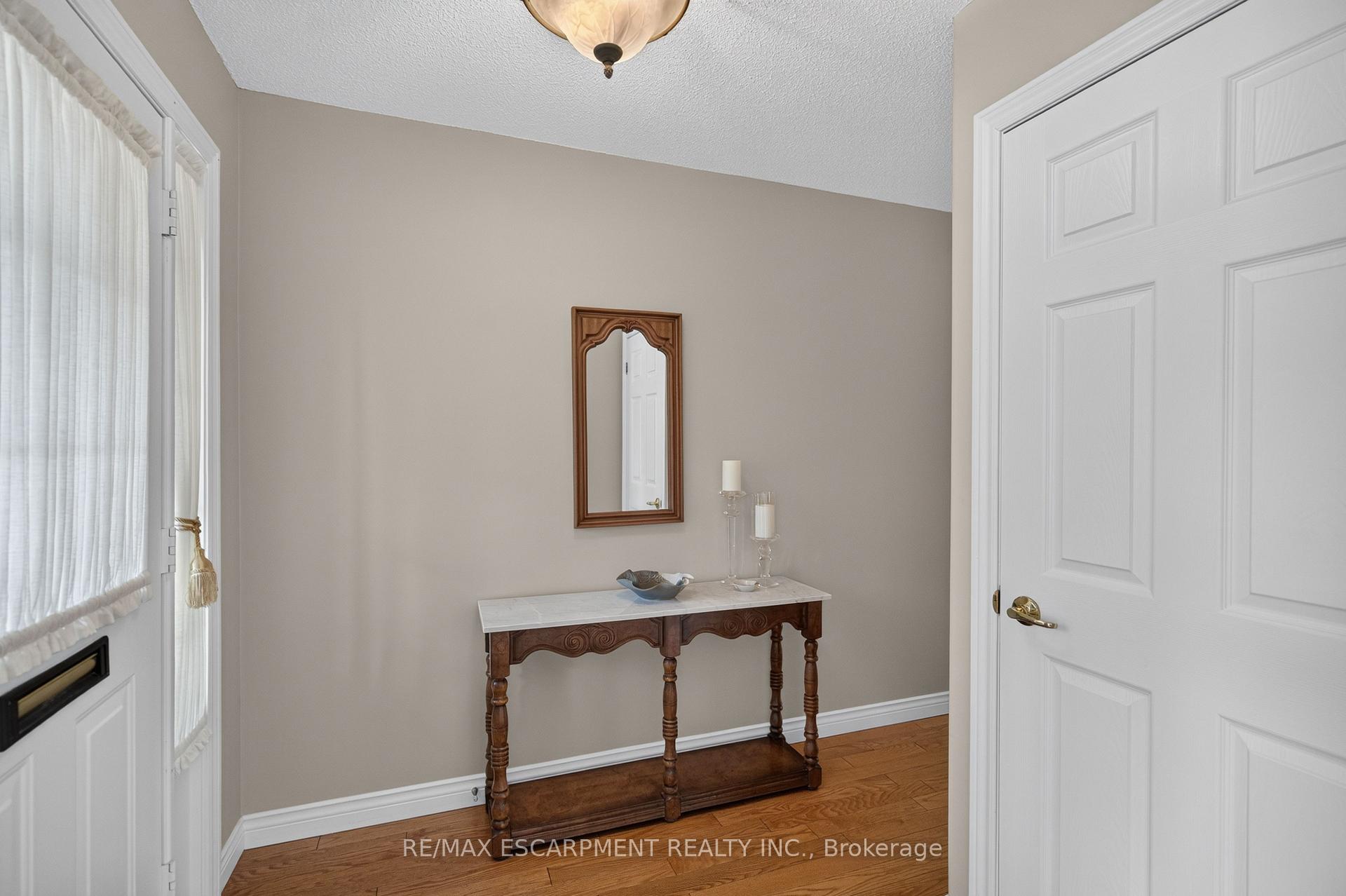 Photo 7 of Unit 2, 581 Dynes Road, Burlington, Roseland — HOMEH