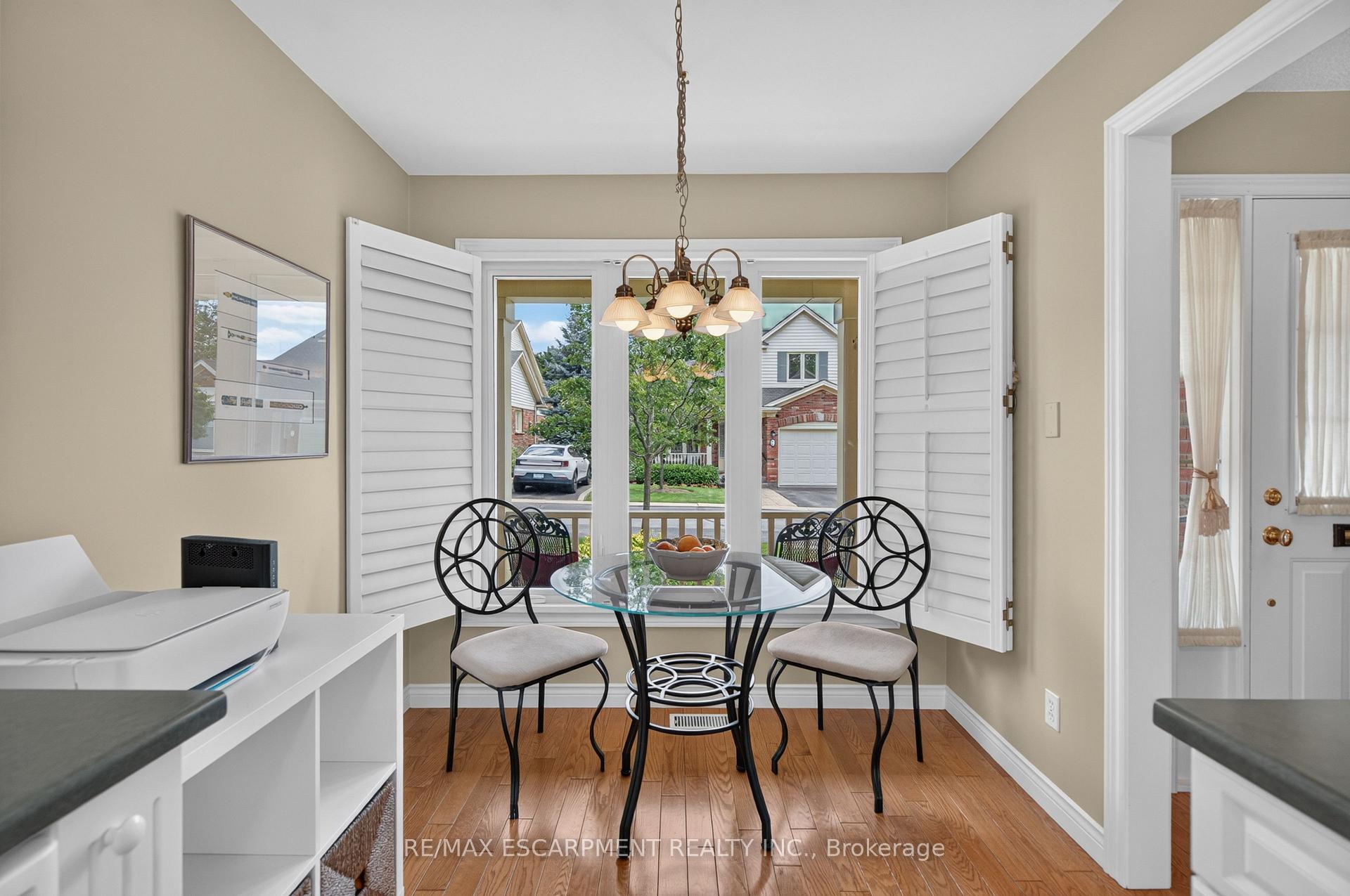 Photo 8 of Unit 2, 581 Dynes Road, Burlington, Roseland — HOMEH