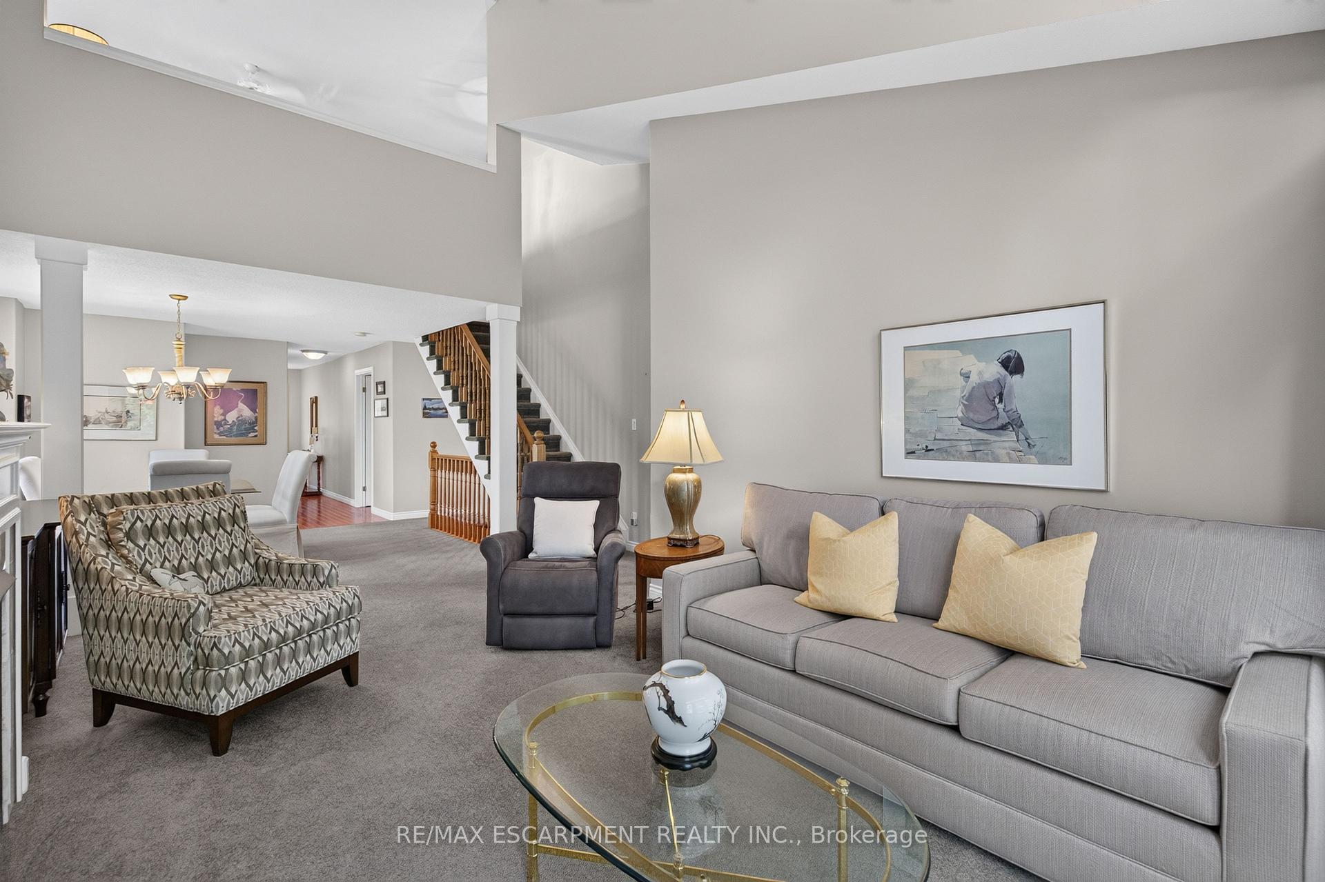 Photo 22 of Unit 2, 581 Dynes Road, Burlington, Roseland — HOMEH