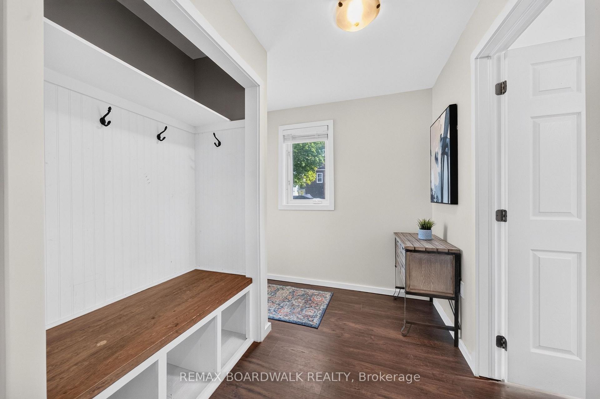 Photo 5 of 170 Poole Street, McNab/Braeside, Mcnab/Braeside Twps — HOMEH
