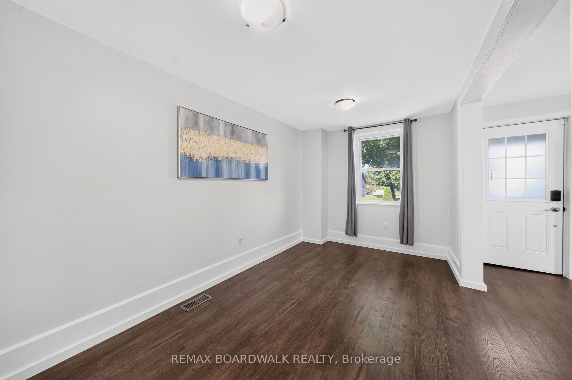Photo 17 of 170 Poole Street, McNab/Braeside, Mcnab/Braeside Twps — HOMEH