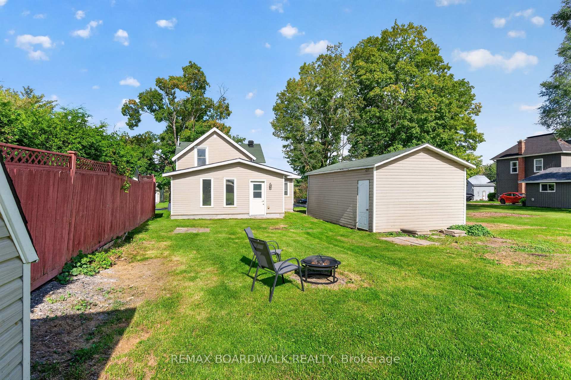 Photo 42 of 170 Poole Street, McNab/Braeside, Mcnab/Braeside Twps — HOMEH