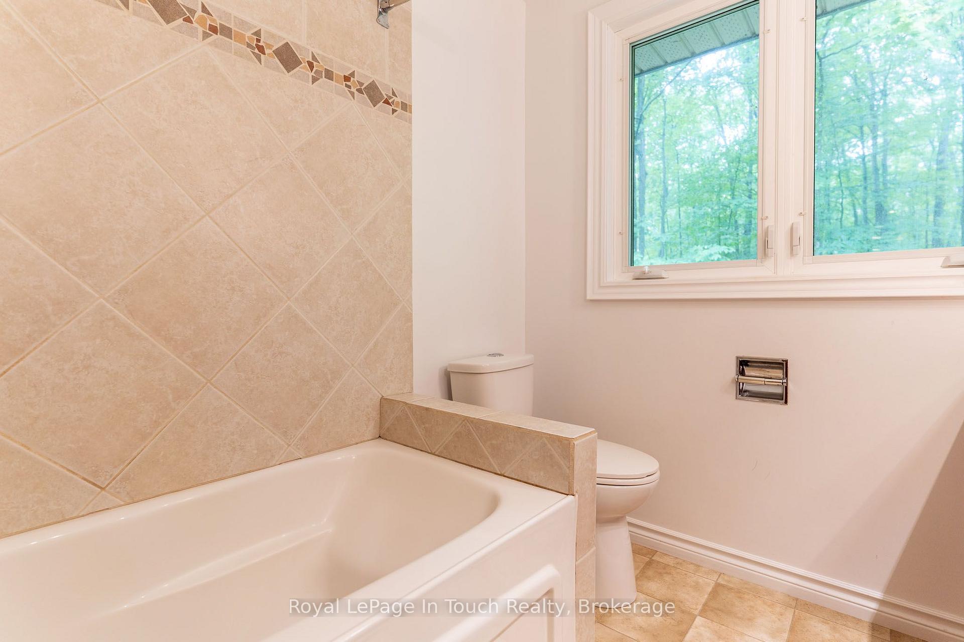 Photo 33 of 1749 Gratrix Road, Tay, Rural Tay — HOMEH