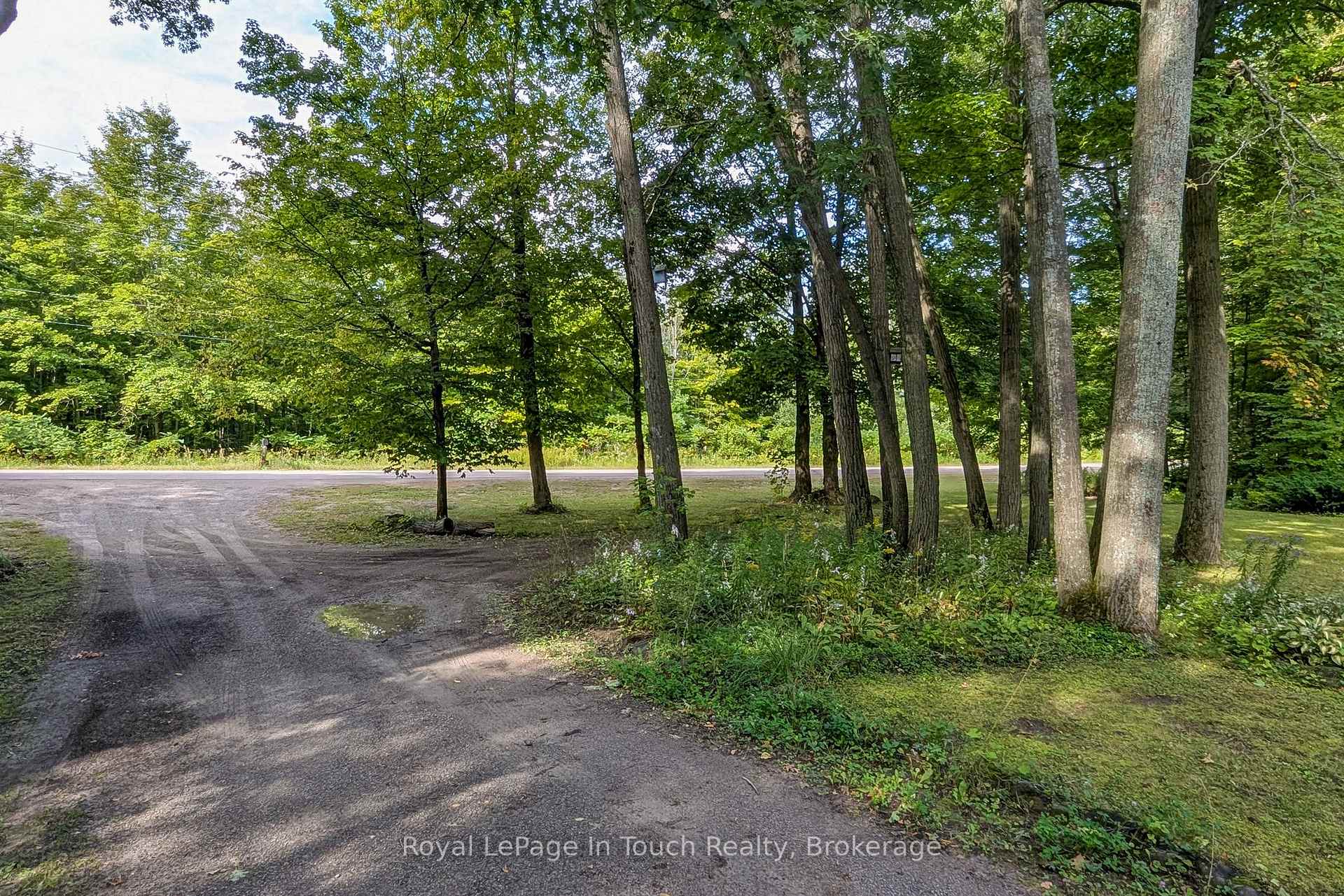 Photo 50 of 1749 Gratrix Road, Tay, Rural Tay — HOMEH