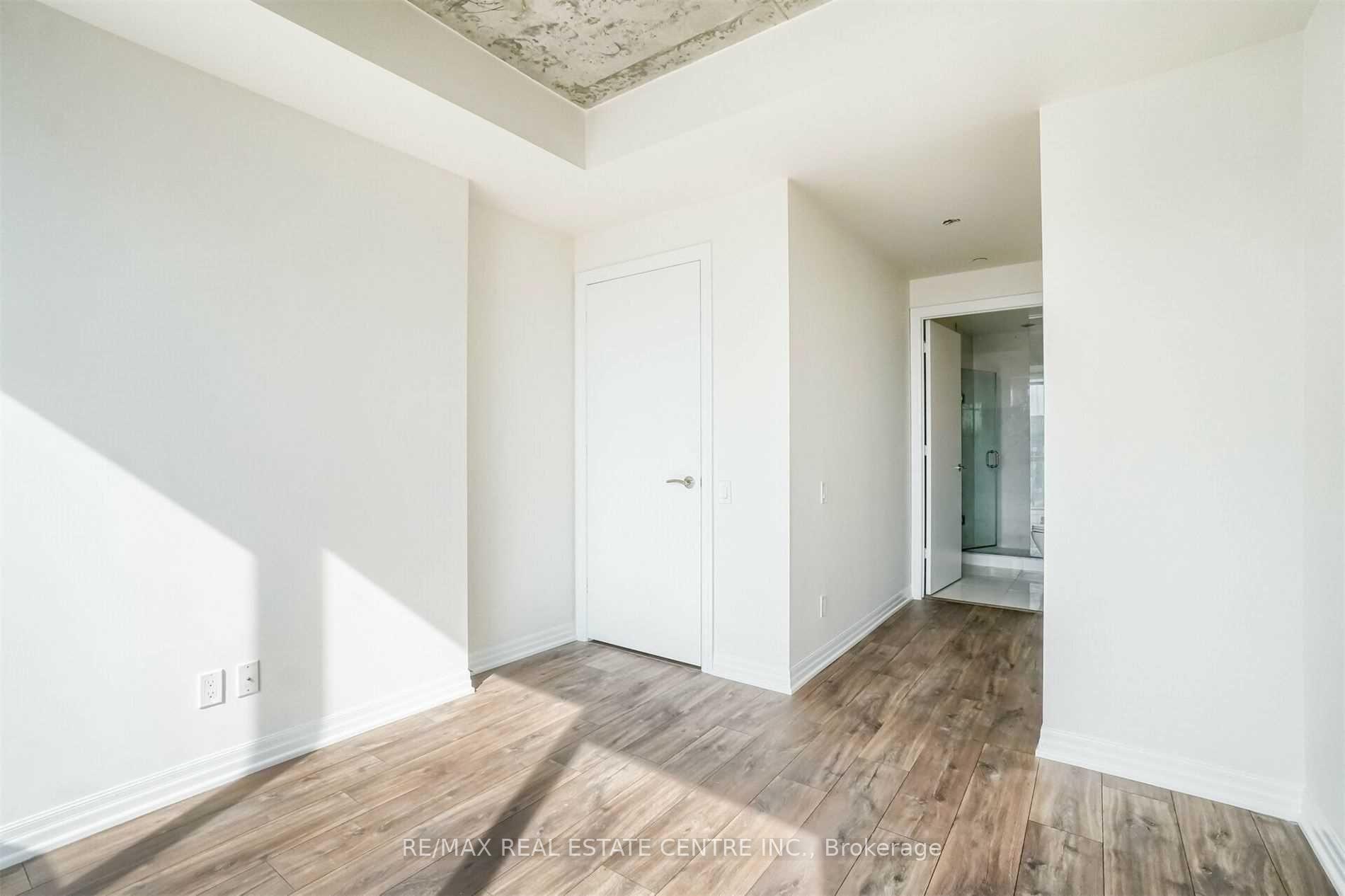 Photo 9 of Unit 2508, 88 Blue Jays Way, Toronto, Waterfront Communities — HOMEH