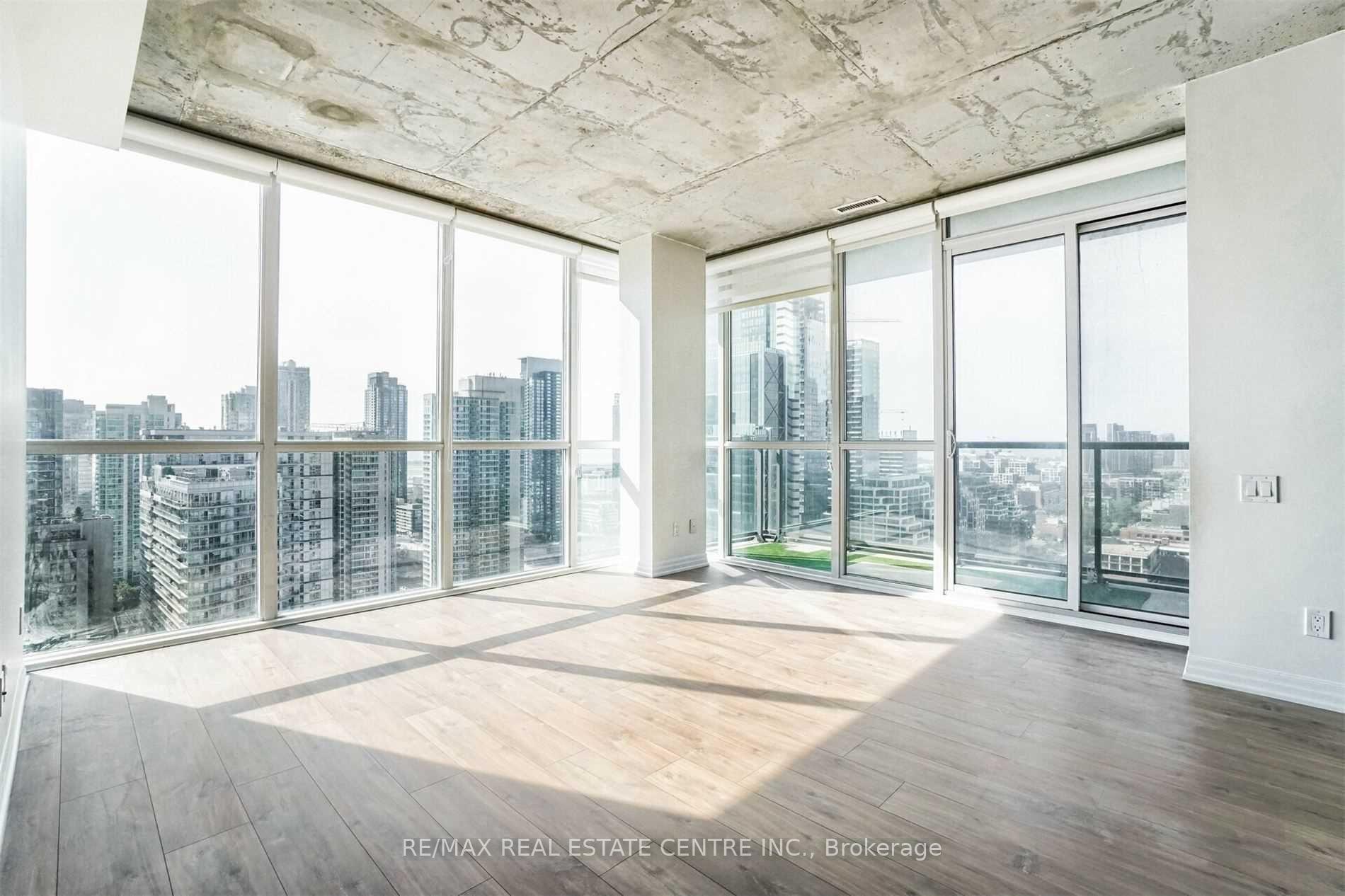 Photo 11 of Unit 2508, 88 Blue Jays Way, Toronto, Waterfront Communities — HOMEH