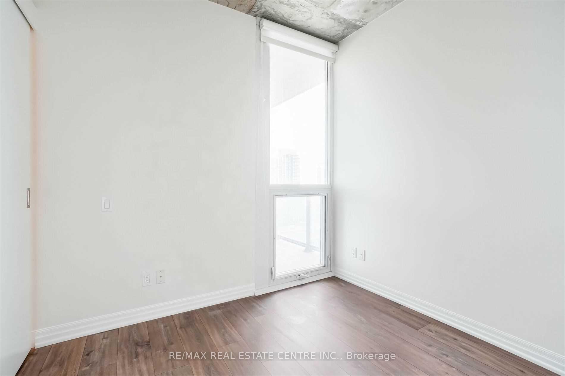 Photo 16 of Unit 2508, 88 Blue Jays Way, Toronto, Waterfront Communities — HOMEH