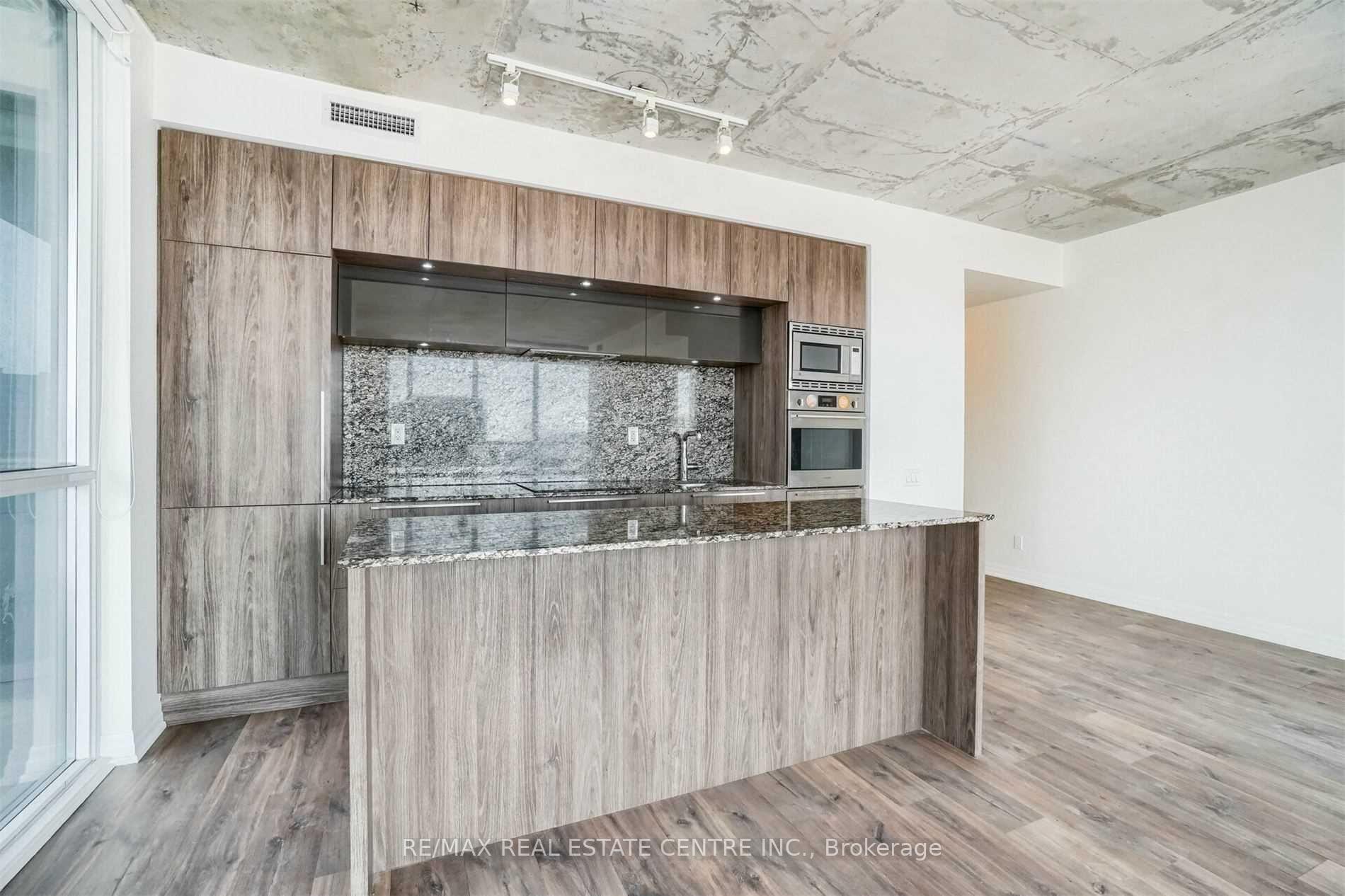 Photo 19 of Unit 2508, 88 Blue Jays Way, Toronto, Waterfront Communities — HOMEH