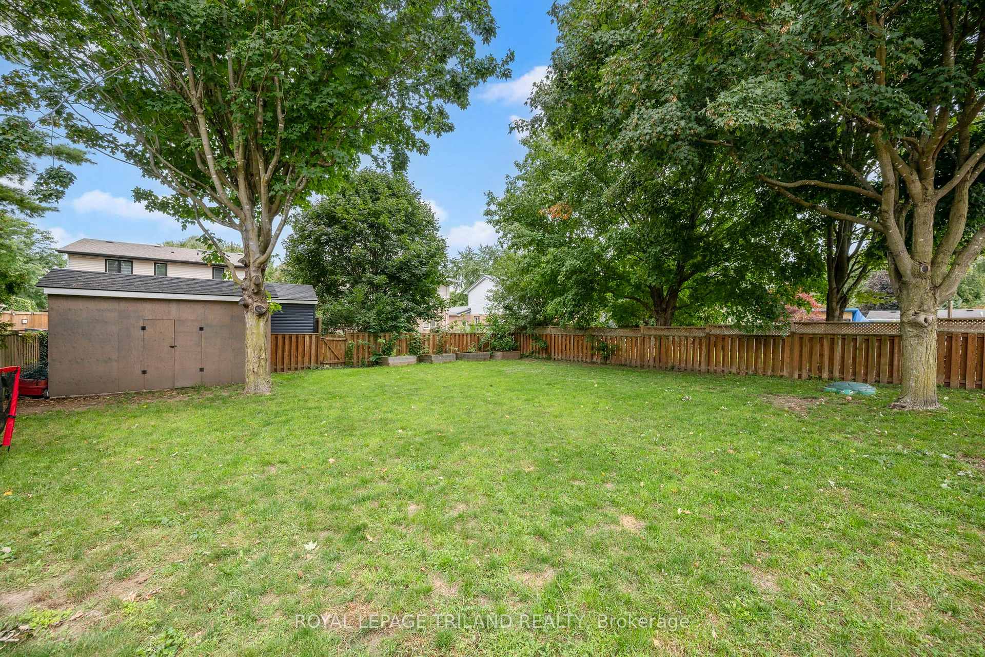 Photo 31 of 1611 Trossacks Avenue, London, North C — HOMEH
