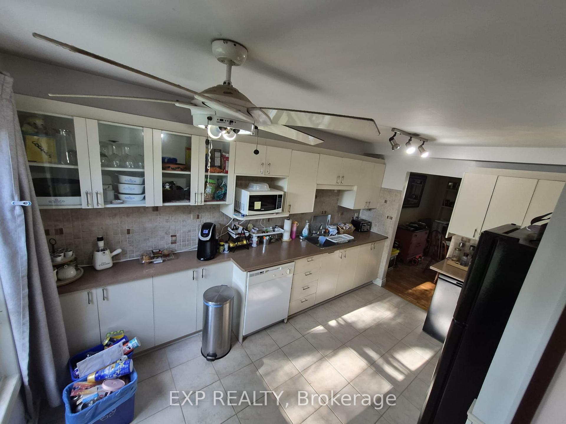 Photo 10 of 348 Terry Drive, Newmarket, Central Newmarket — HOMEH