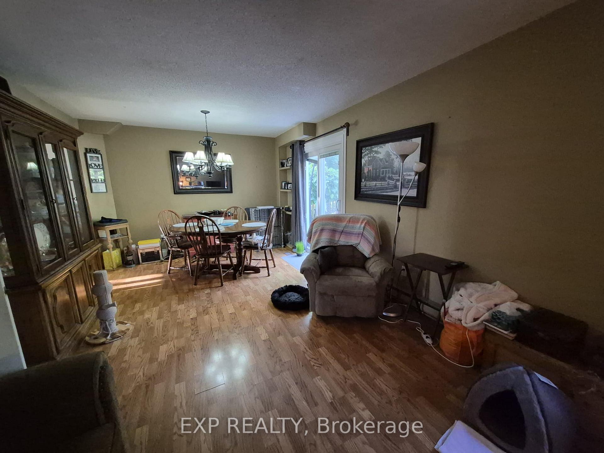 Photo 13 of 348 Terry Drive, Newmarket, Central Newmarket — HOMEH