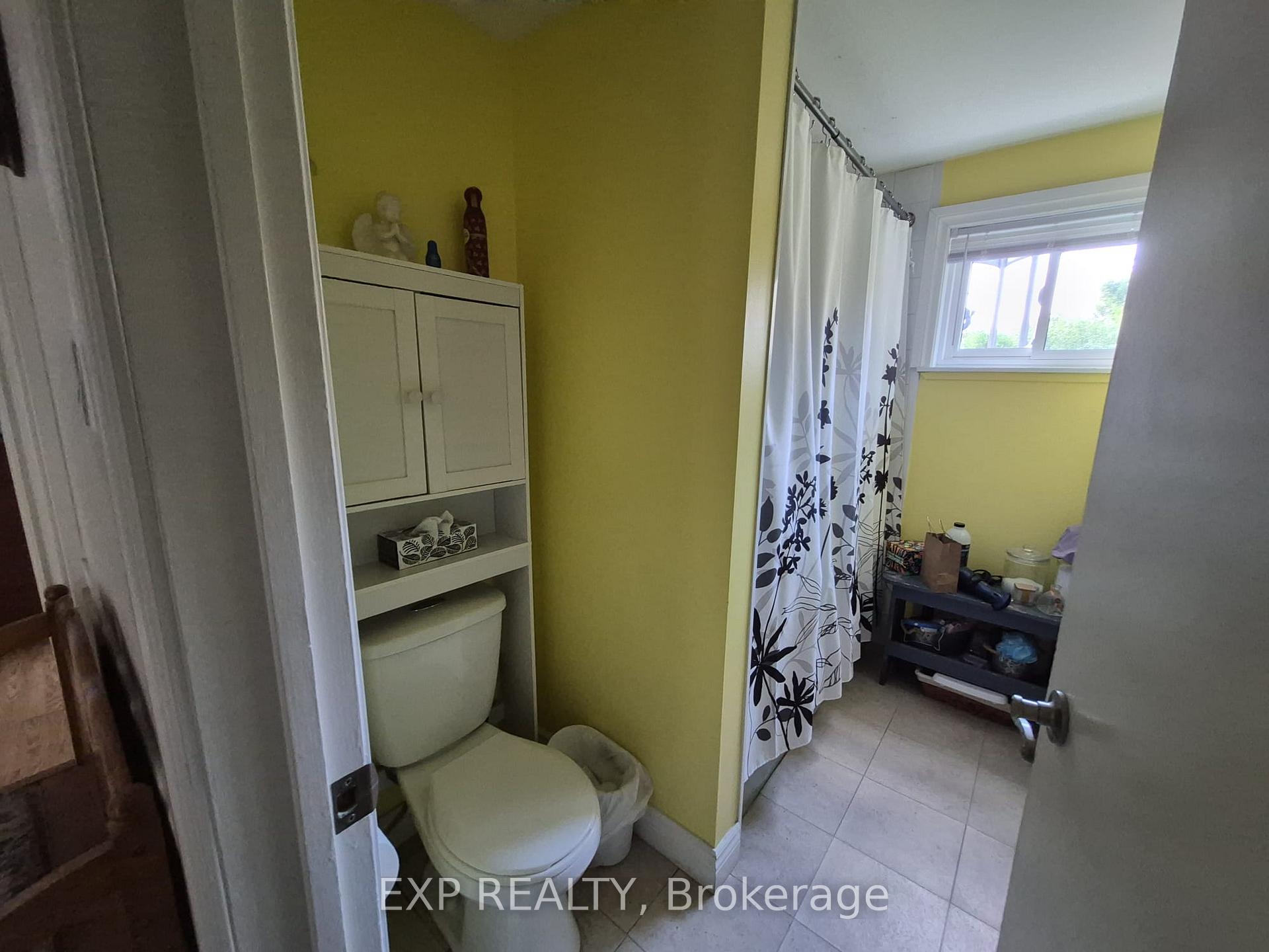 Photo 22 of 348 Terry Drive, Newmarket, Central Newmarket — HOMEH