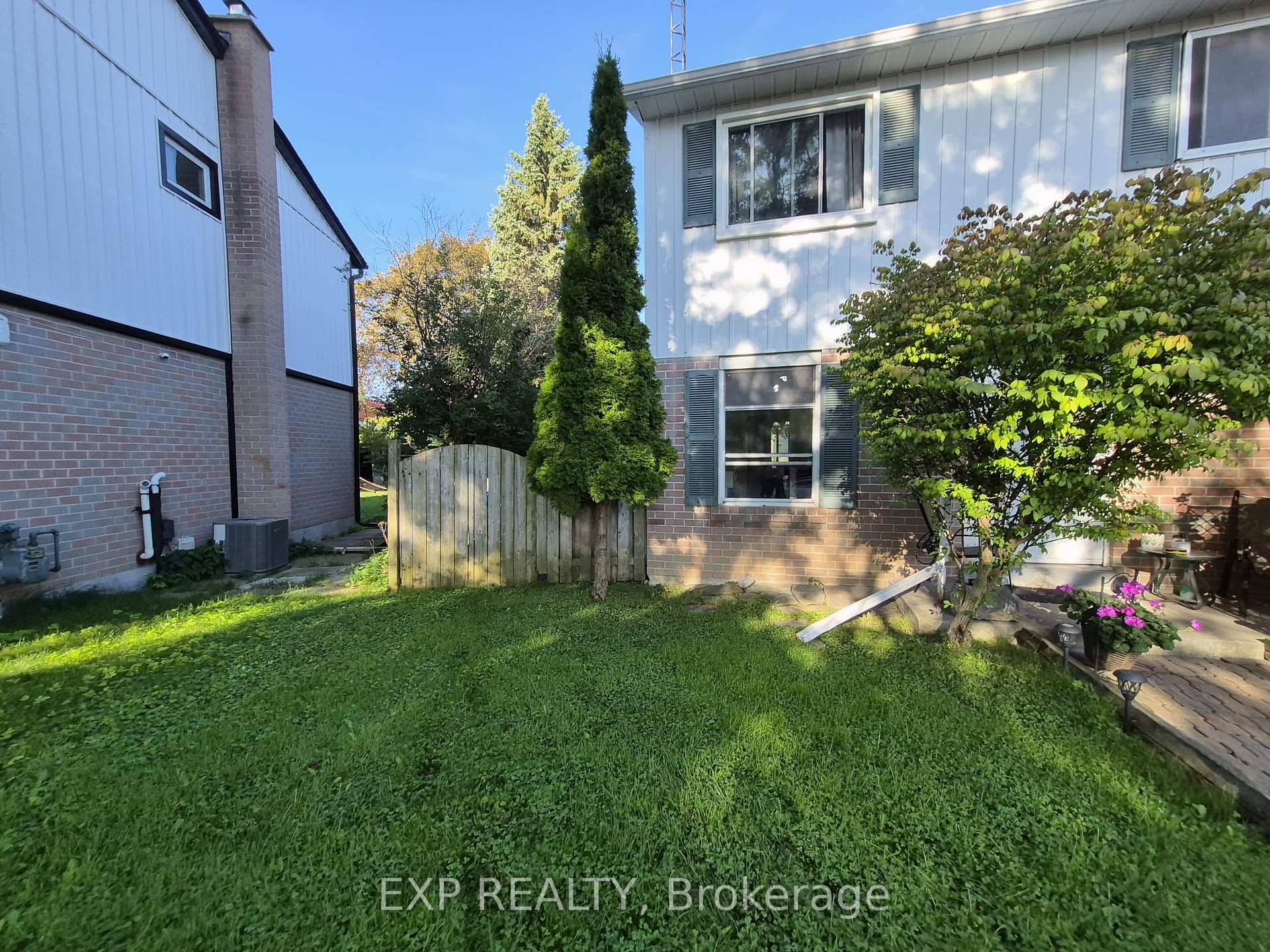 Photo 34 of 348 Terry Drive, Newmarket, Central Newmarket — HOMEH