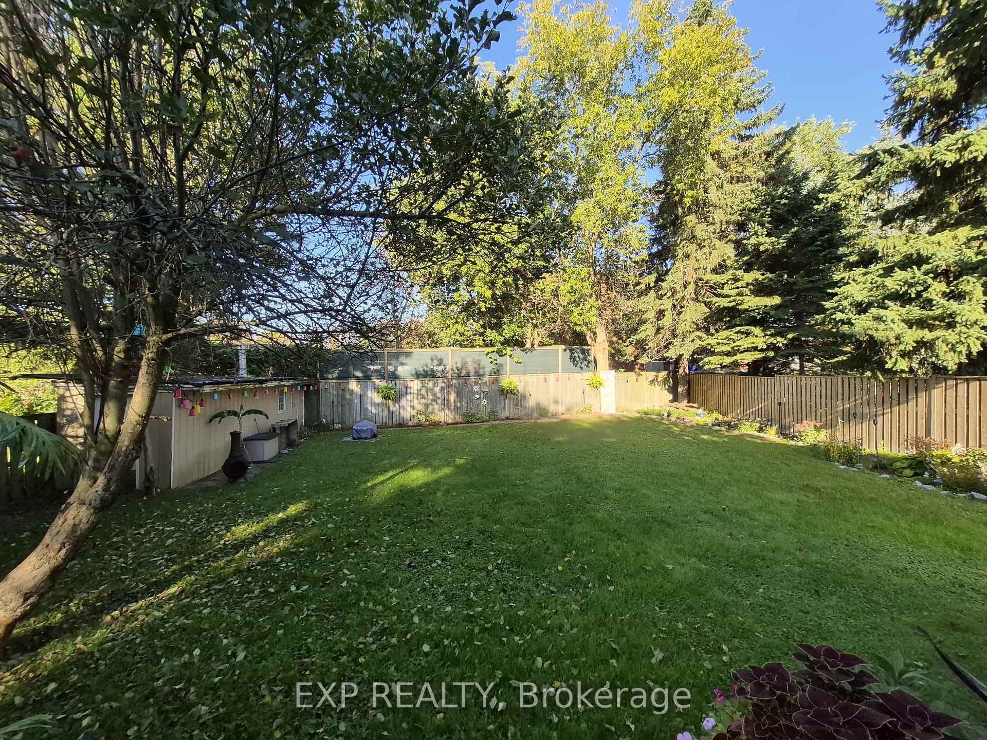 Photo 38 of 348 Terry Drive, Newmarket, Central Newmarket — HOMEH